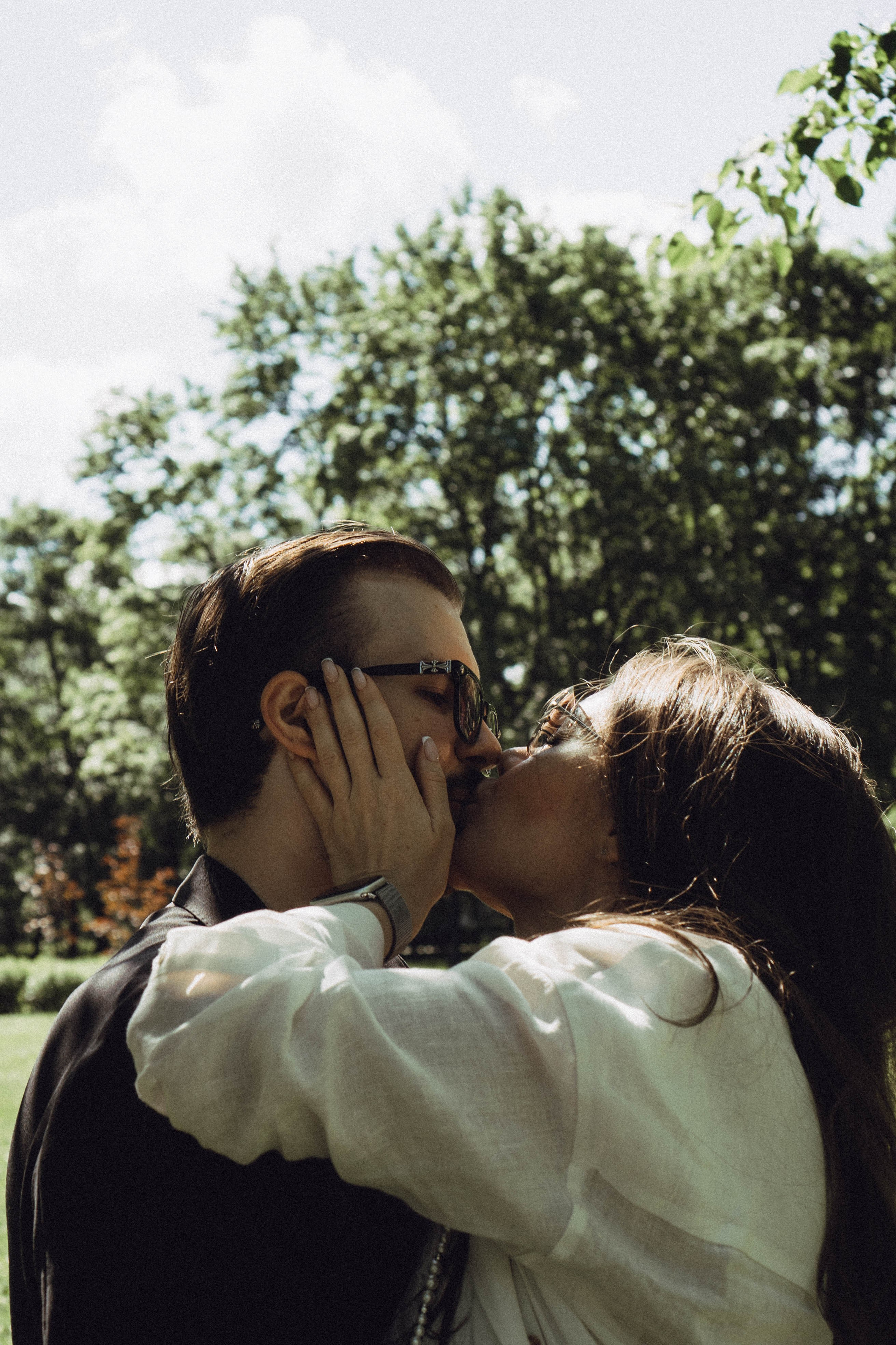 СВАДЕБНАЯ СЬЕМКА В ПАРКЕ ПОБЕДЫ И ПРОГУЛКА ПО МОСКОВСКОМУ ПРОСПЕКТУ. Профессиональный фотограф, Санкт-Петербург — Виктория Богомолова