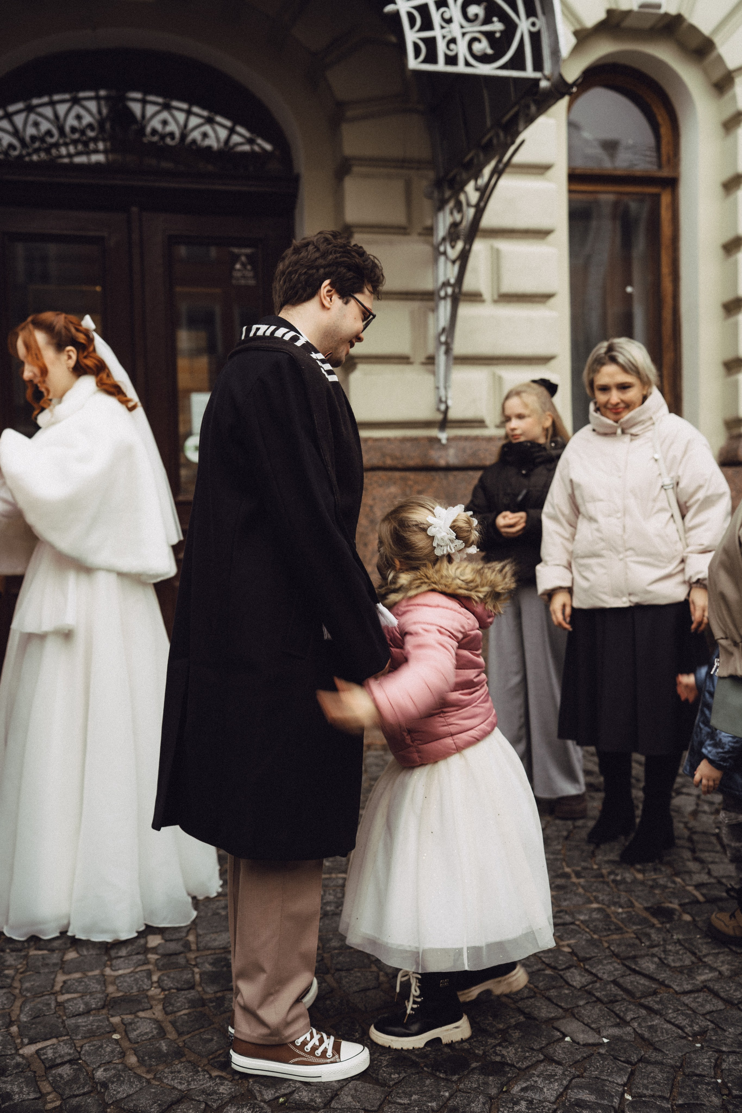 СВАДЕБНАЯ СЬЕМКА ВО ВТОРОМ ДВОРЦЕ С ГОСТЯМИ И ПРОГУЛКА В ТАВРИЧЕСКОМ САДУ. Профессиональный фотограф, Санкт-Петербург — Виктория Богомолова