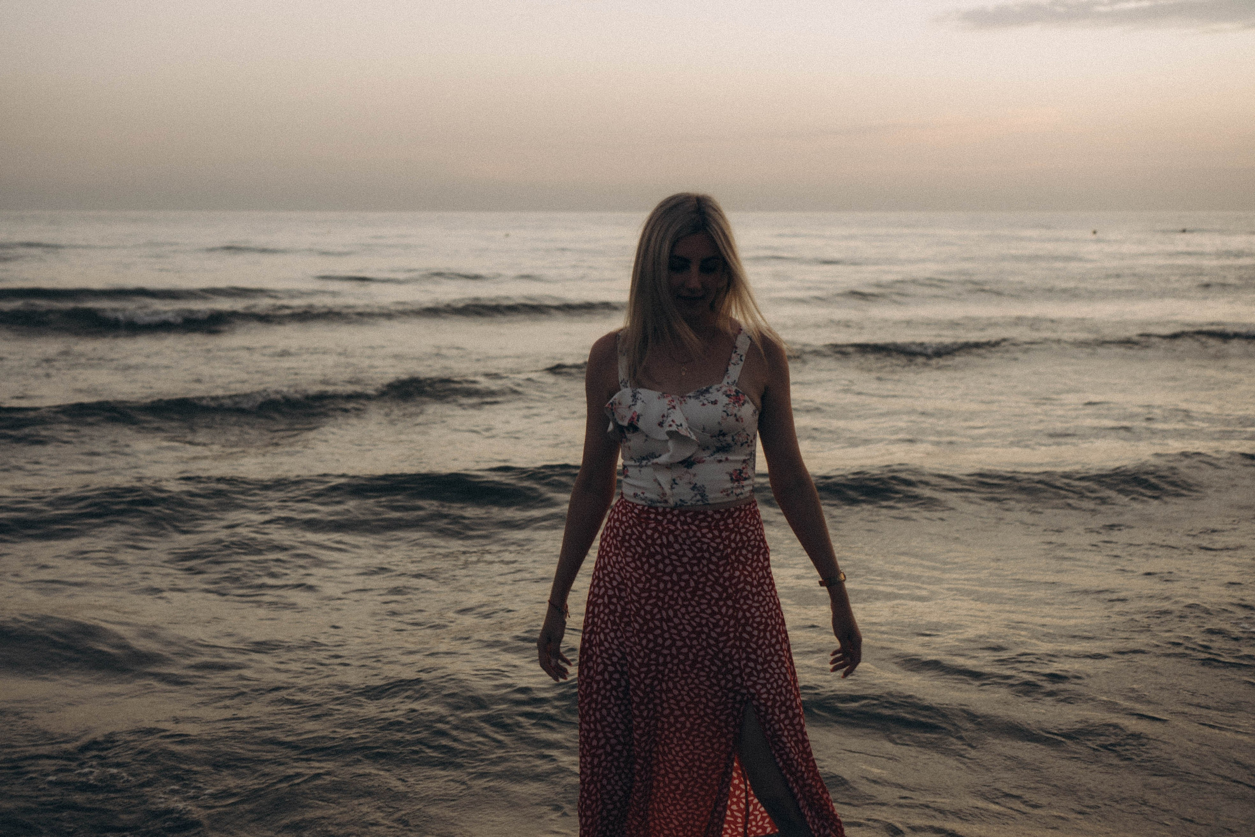 Июльский вечер на берегу черного моря. Профессиональный фотограф, Санкт-Петербург — Виктория Богомолова