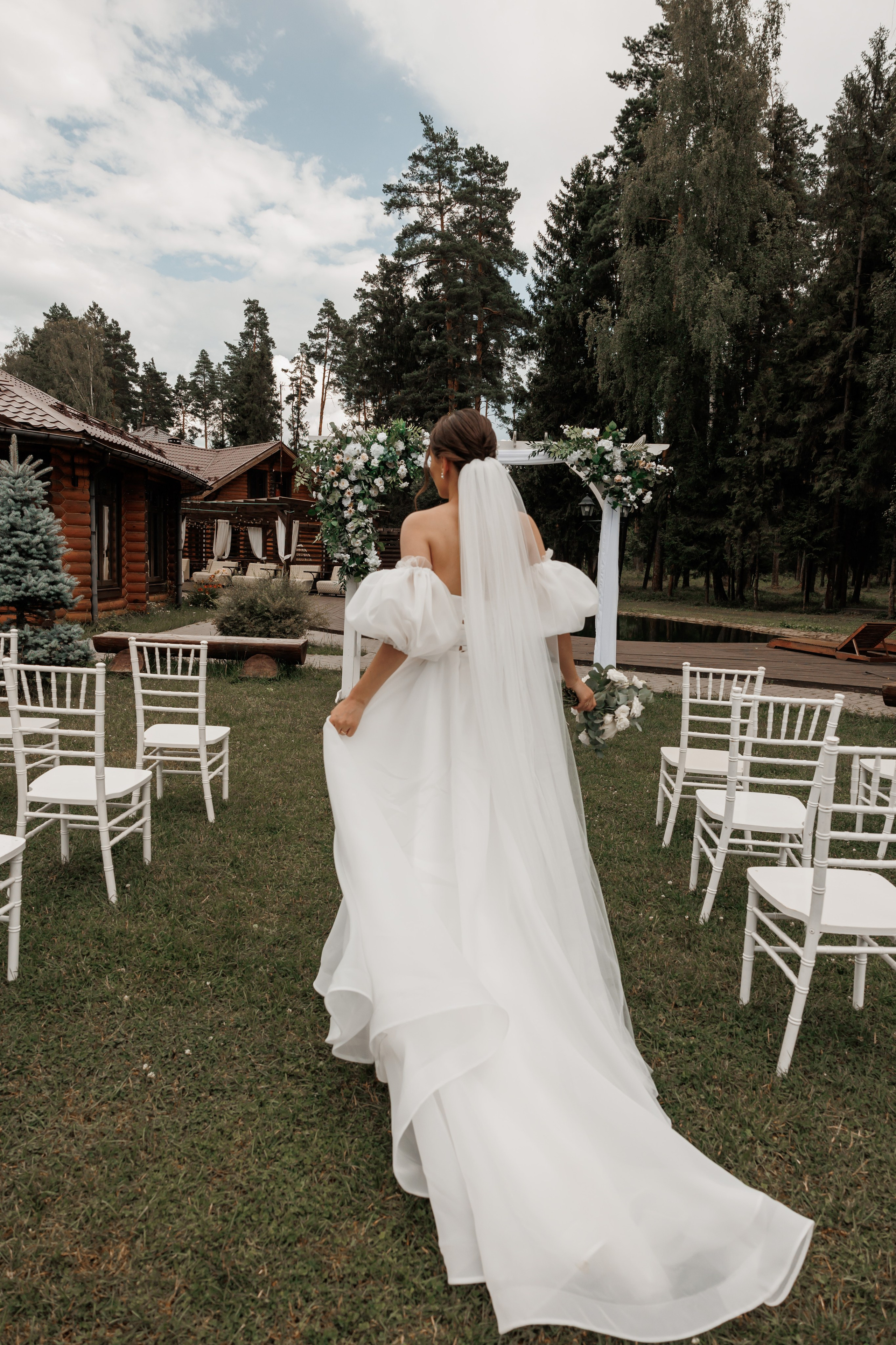 Полина и Дмитрий, загородный клуб «Барин», ЗАГС в г. Пушкино. Свадебный и репортажный фотограф (Москва, Королев и другие)