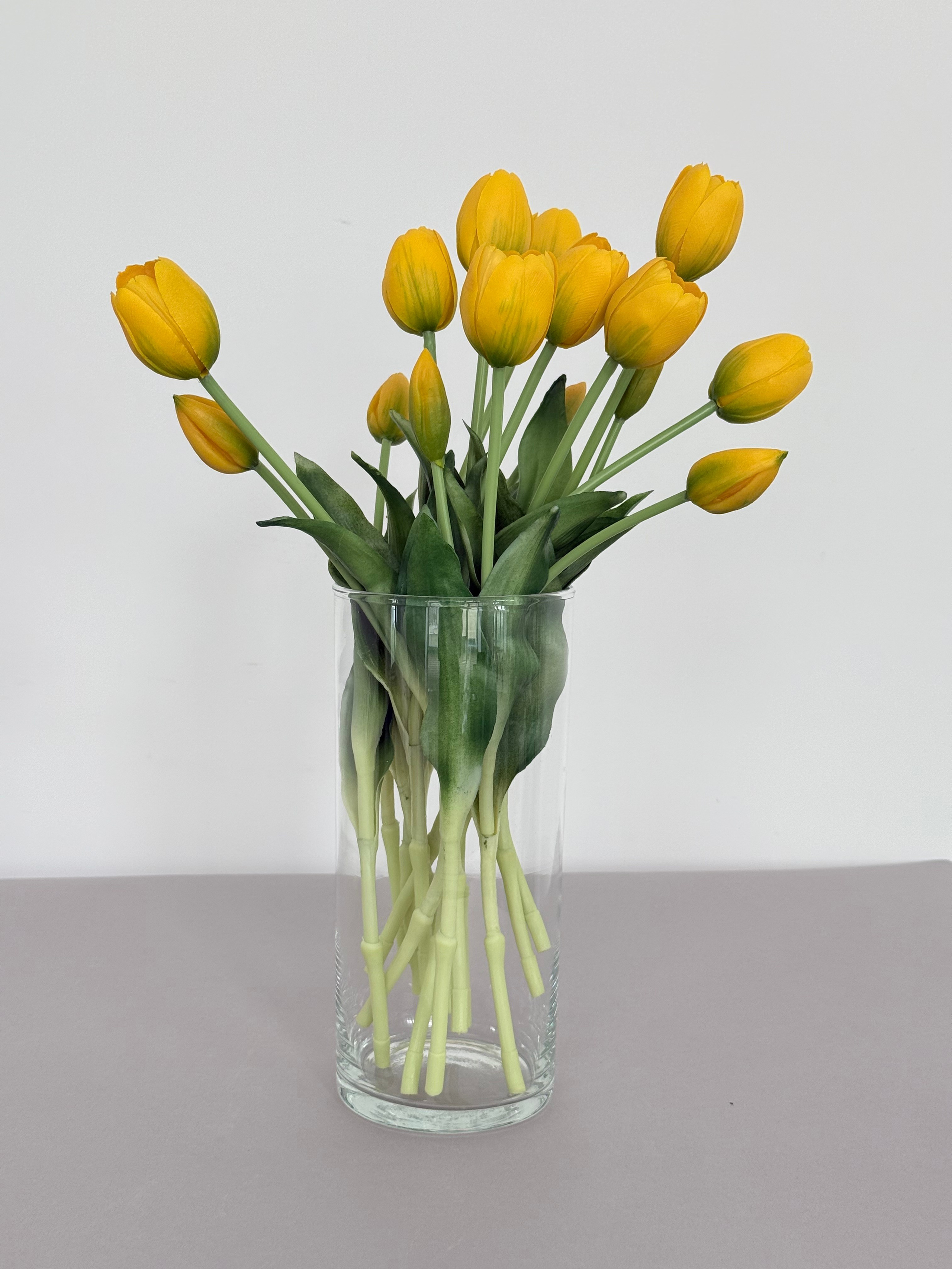 Вазы и цветы. Фотостудия Новочебоксарск