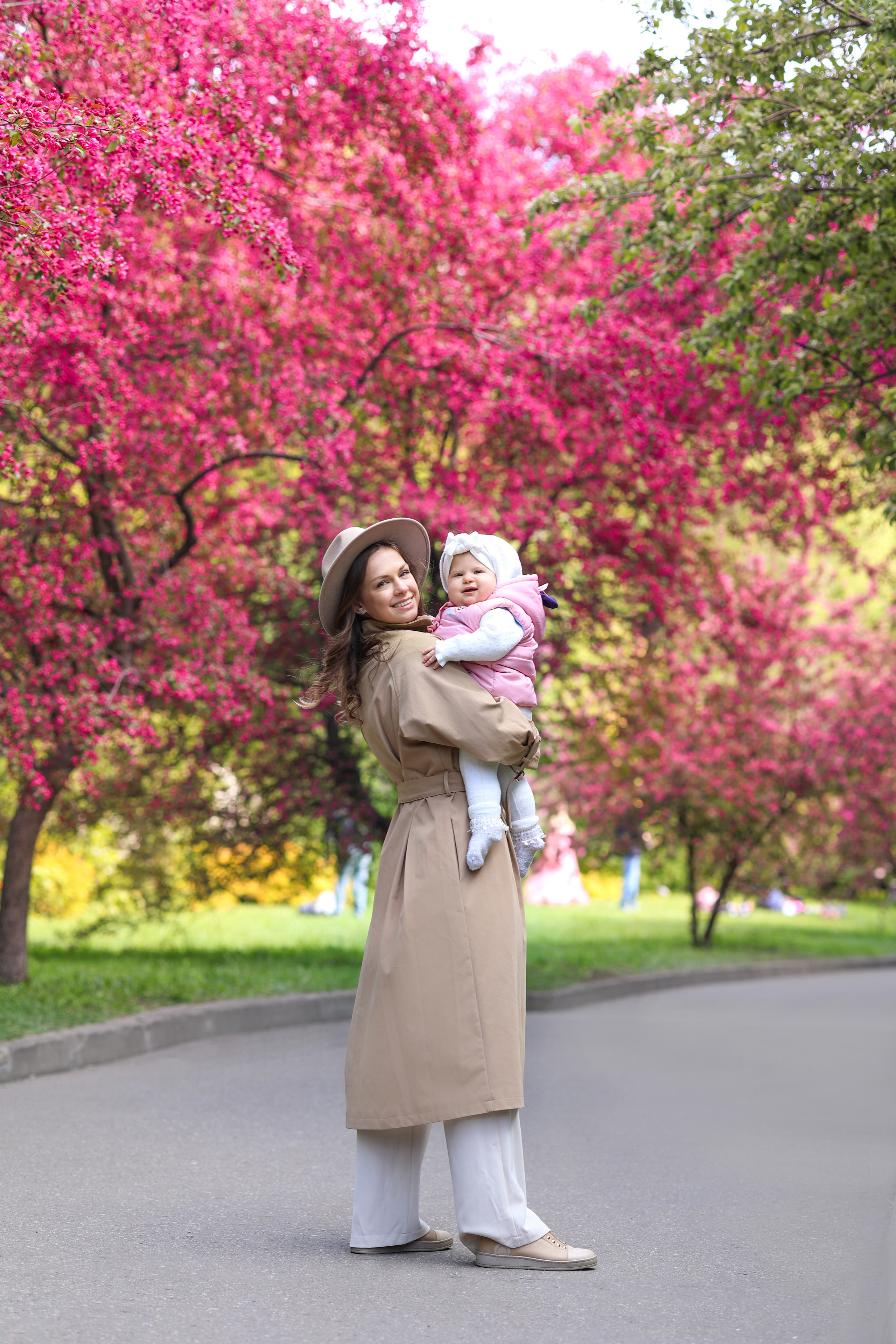 Семейная прогулка в Екатерининском парке. Женский и семейный фотограф Светлана