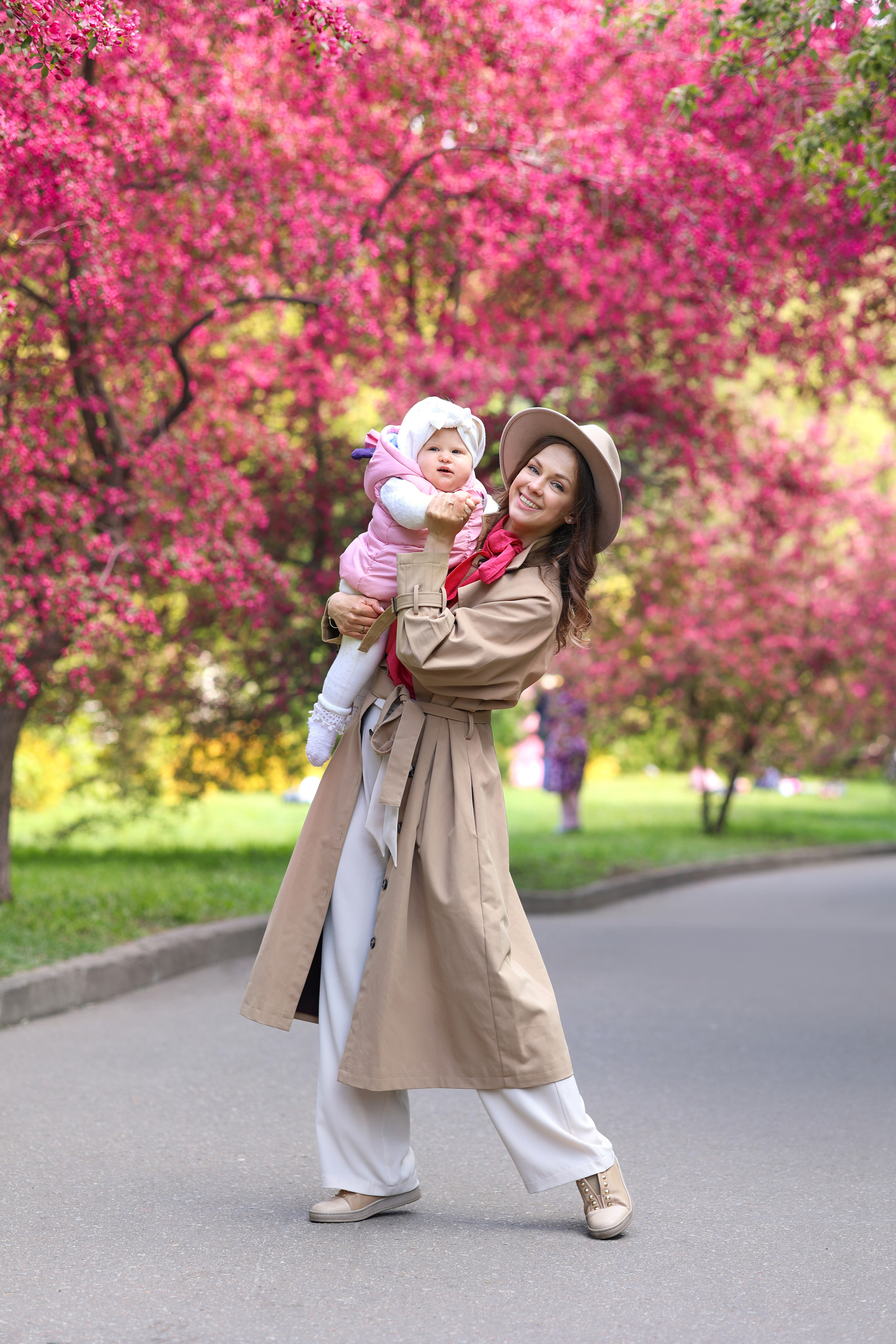 Семейная прогулка в Екатерининском парке. Женский и семейный фотограф Светлана