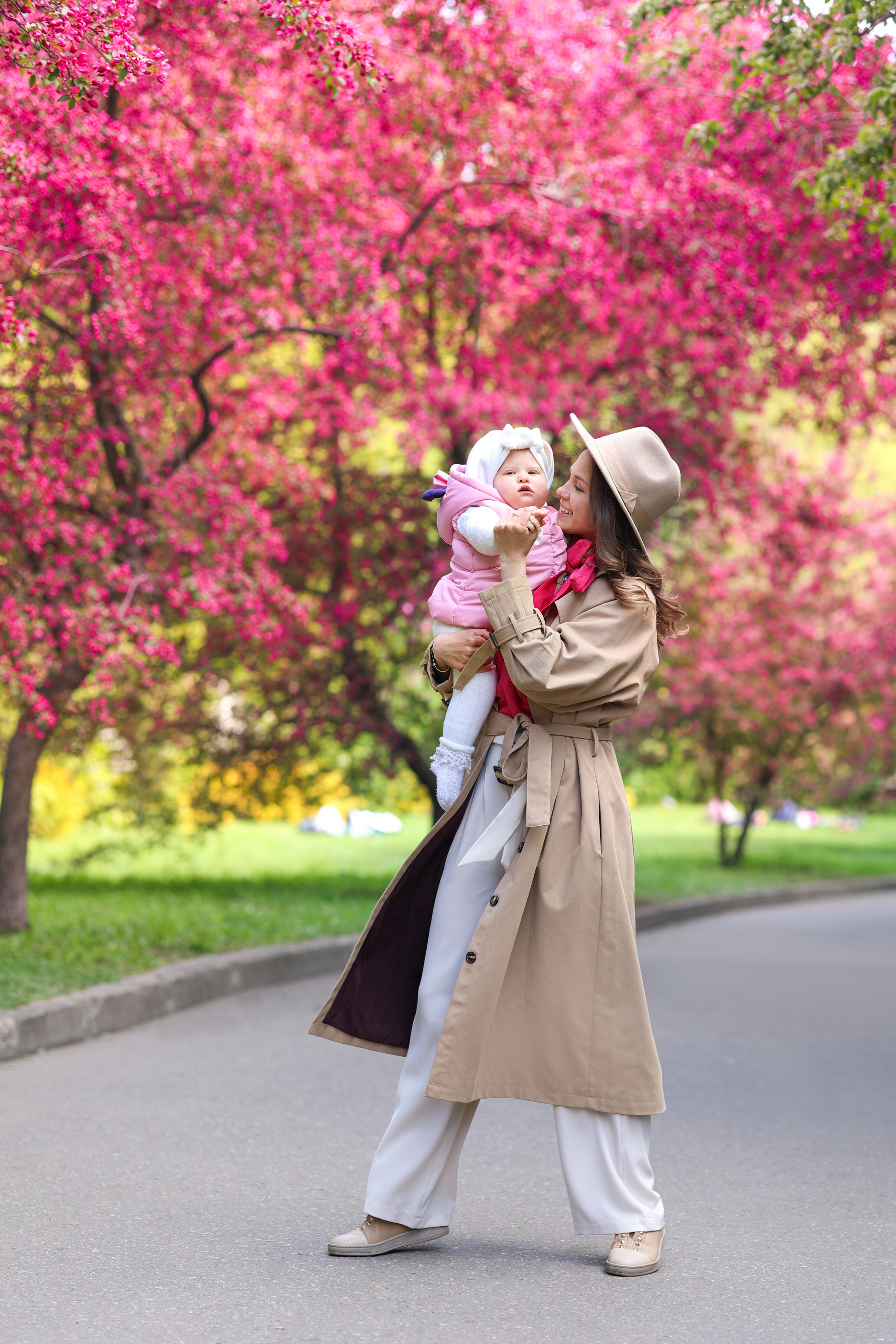 Семейная прогулка в Екатерининском парке. Женский и семейный фотограф Светлана
