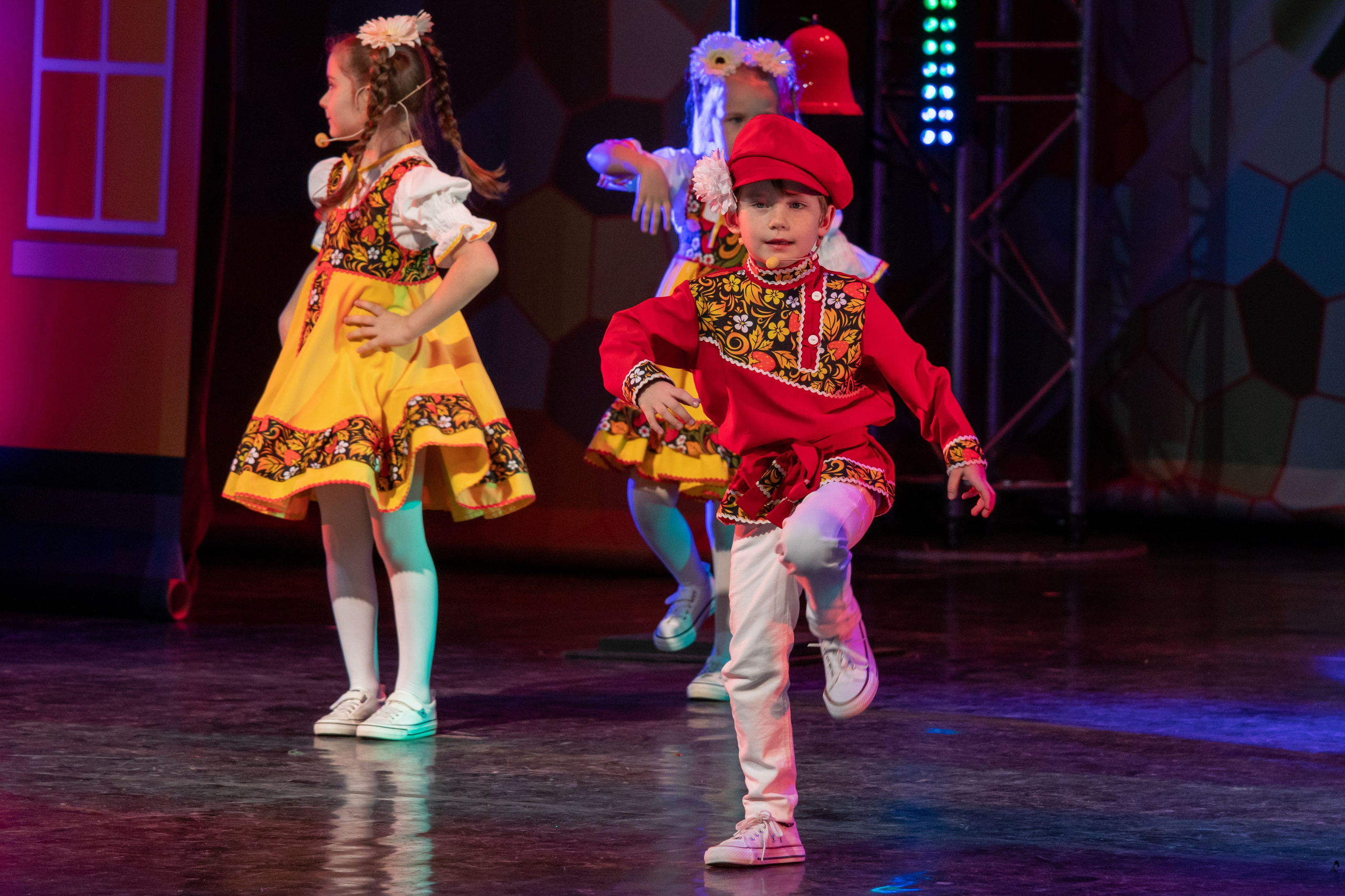 Съёмка концерта для Домисольки, большой концертный зал Космос. «Студия DRONAVT`s» — видеосъёмка и фотография г. Москва