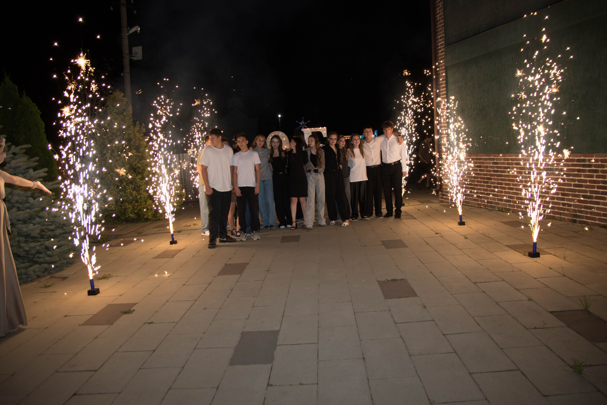 Выпускные. Организатор праздников. Ведущая Марина Гребенникова