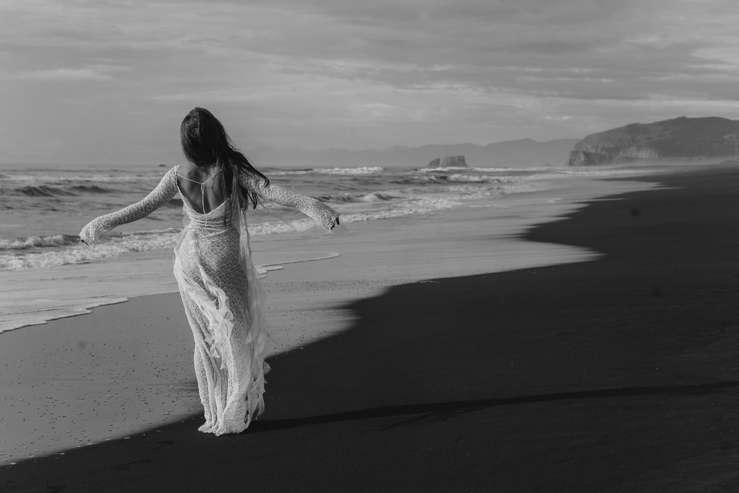 Камчатка (Халактырский пляж). Свадебный фотограф Наталья Помазкина | Репортаж Екатеринбург Москва