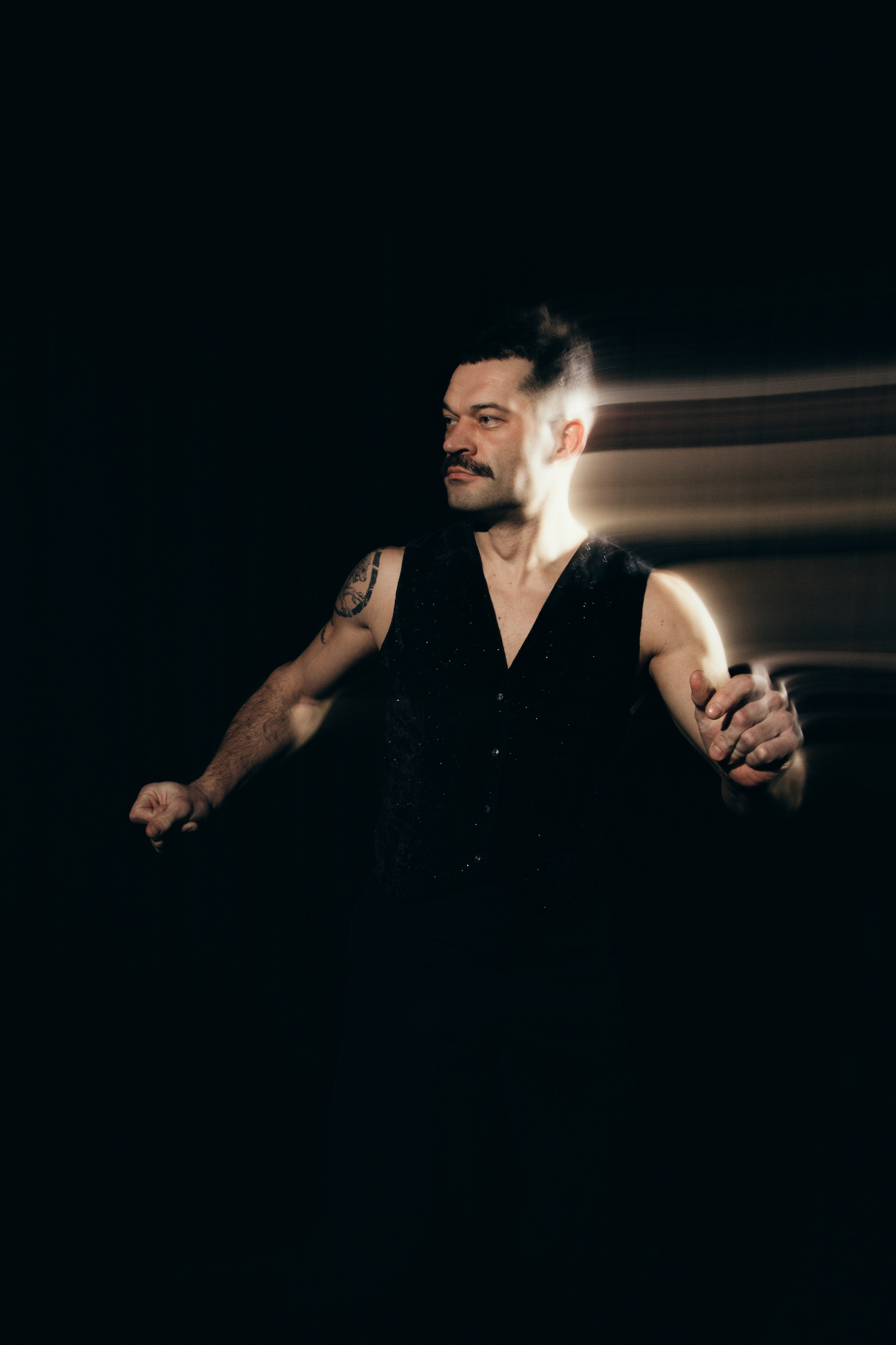 Проект для Свободного театра современного танца. Фотограф Татьяна Жбанова