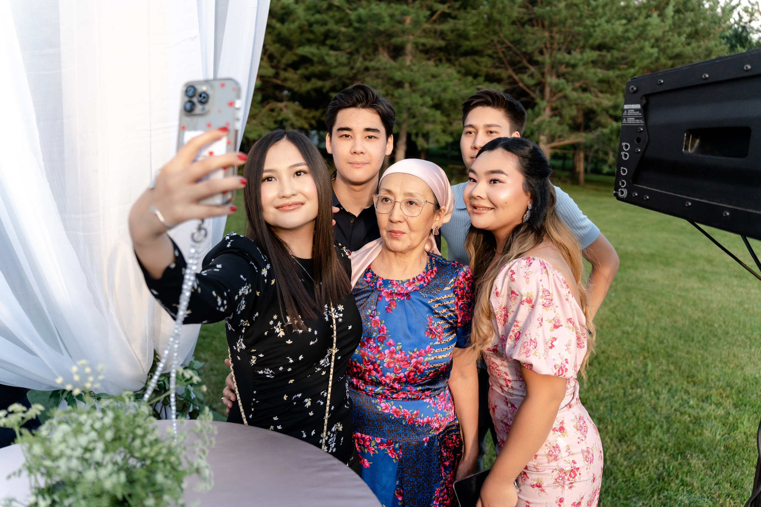 Bekzhan & Ardak. Galam media