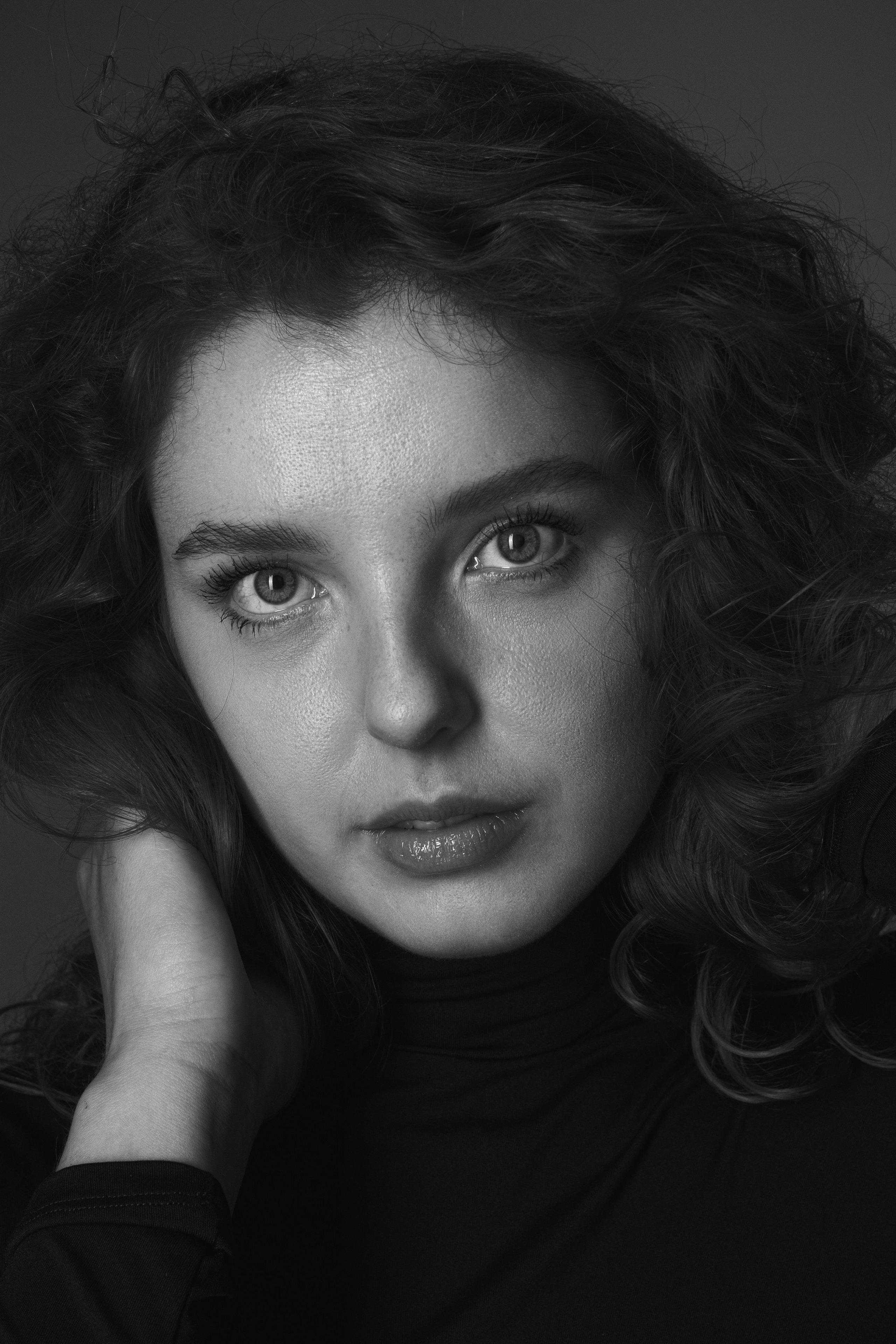 Алина Резвякова. Фотограф для брендов Любовь Батина (Спб/Мск)