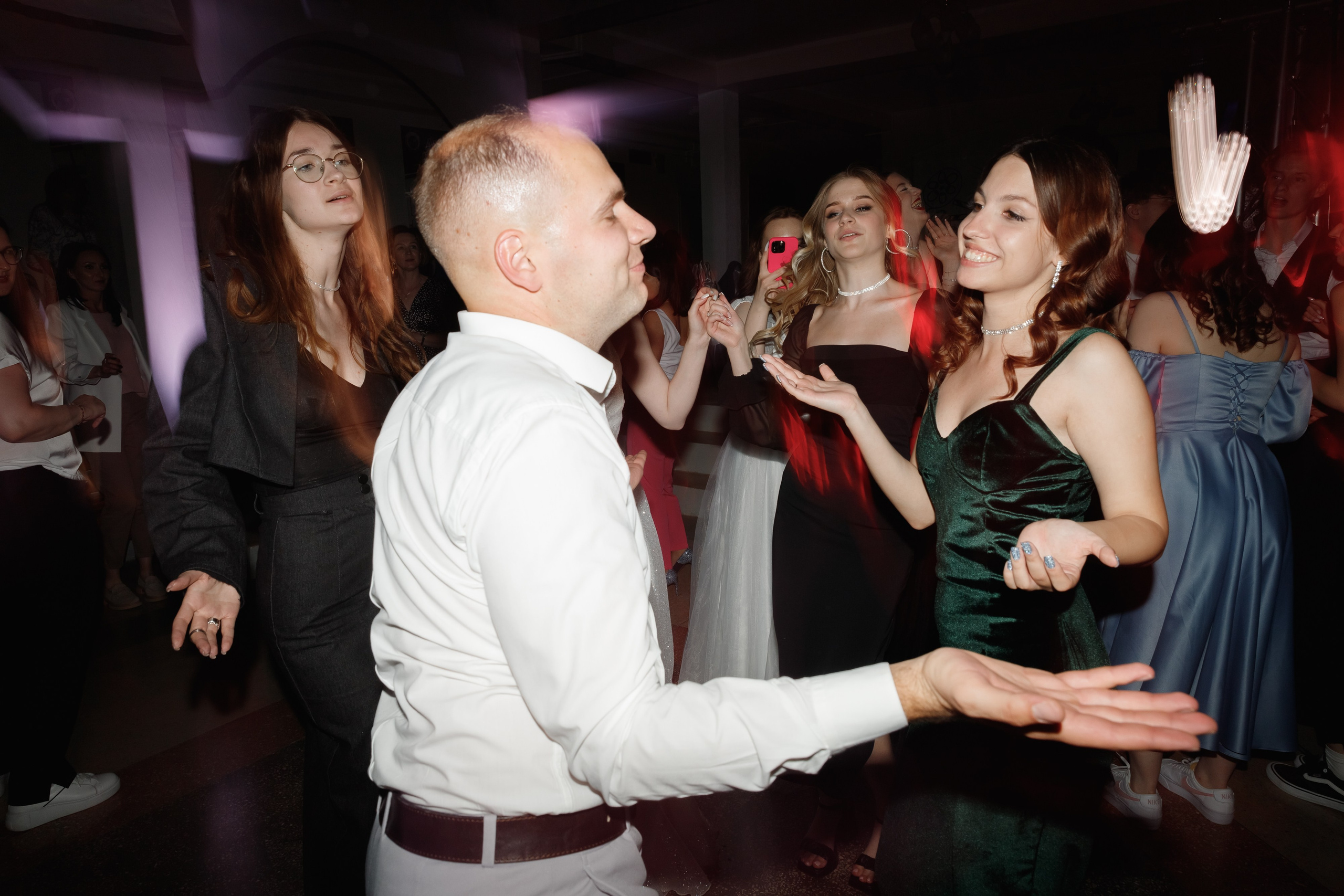 Школьный выпускной 2023 год в Минске. Свадебный фотограф в Минске/Беларуси Сергей Спиридонов