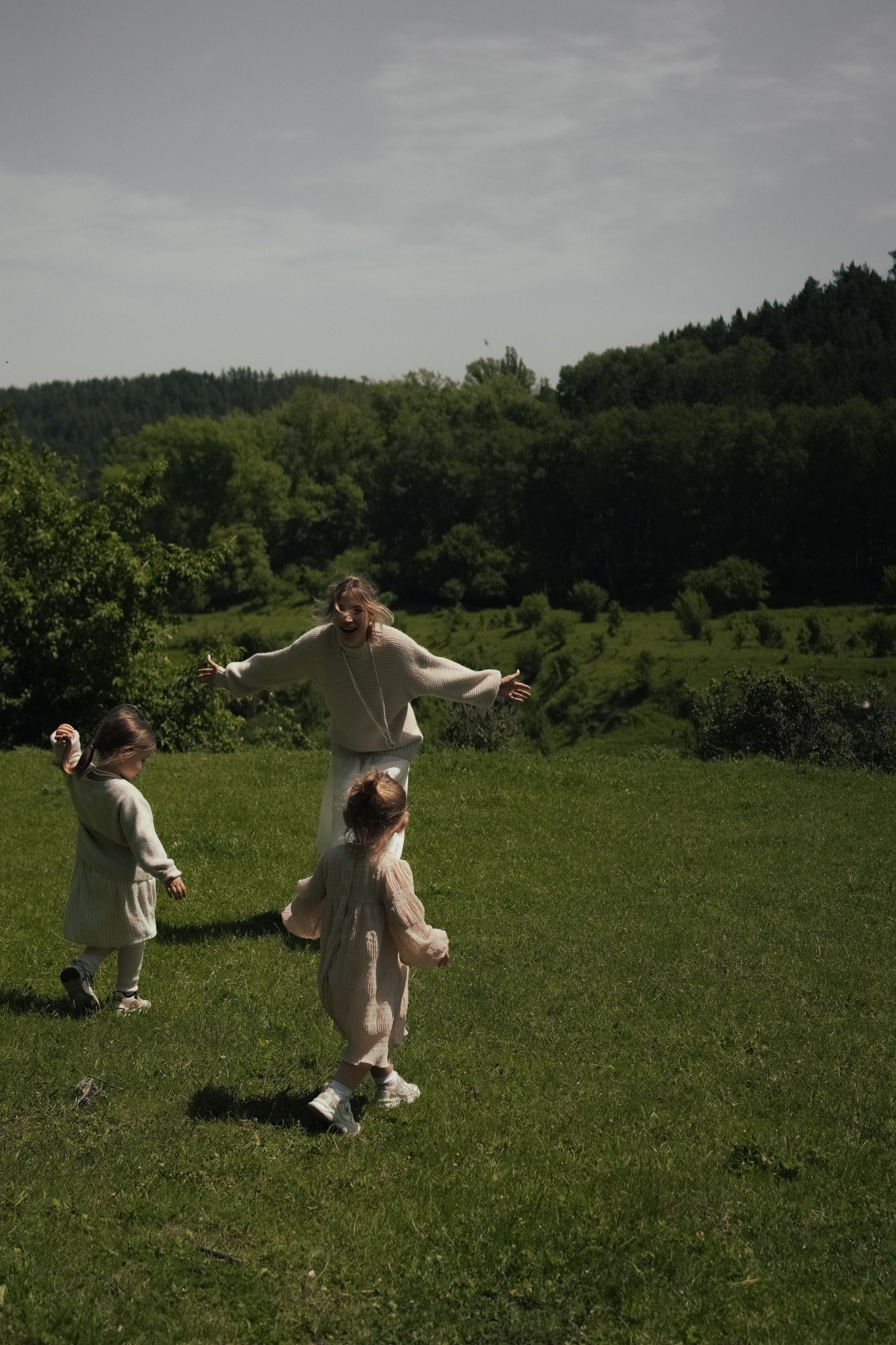 Дарья и девочки. Свадебный и семейный фотограф Афанасьева Анна в Кисловодске