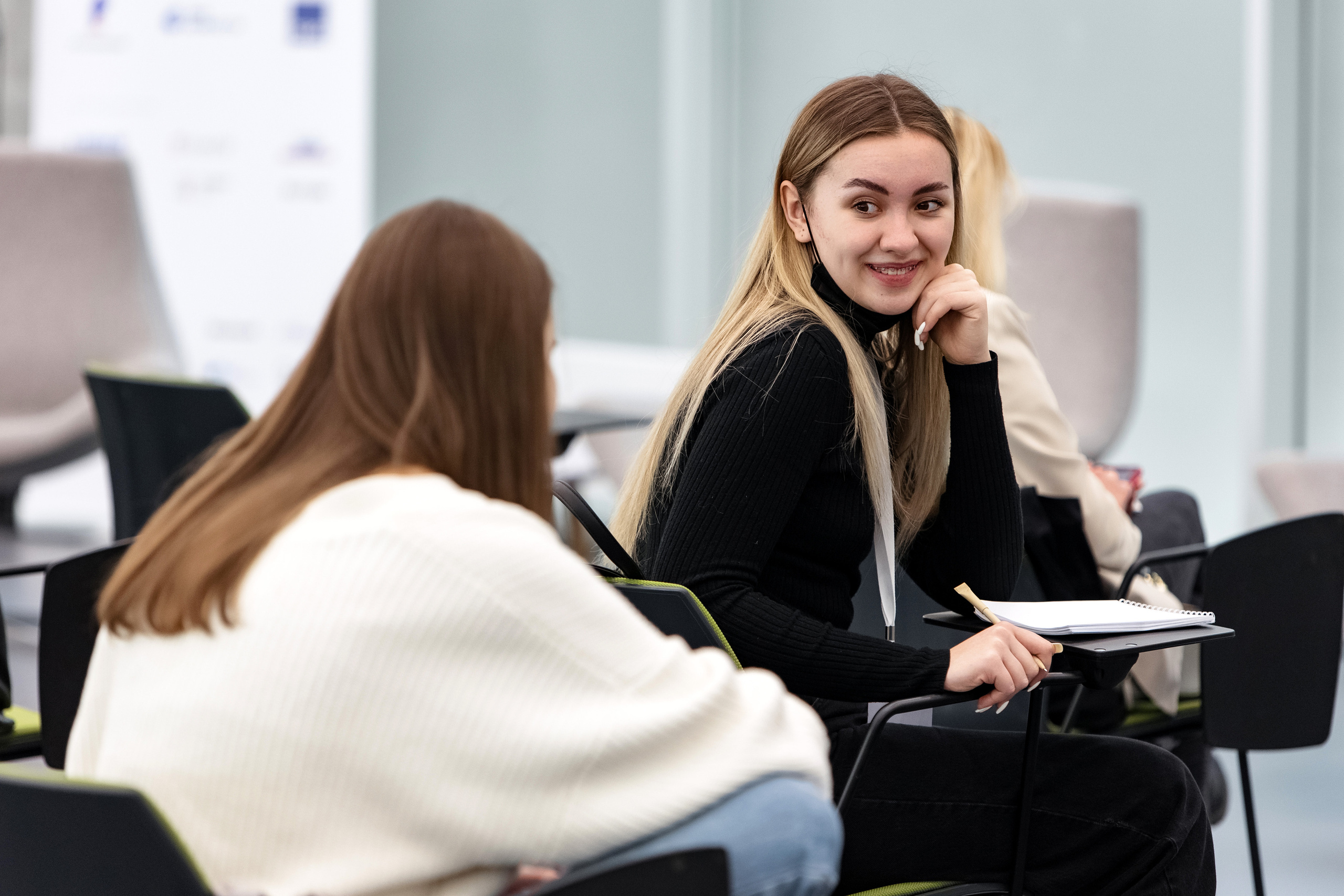 Youth RIGF. Сколково (1). Свадебный репортажный фотограф в Москве