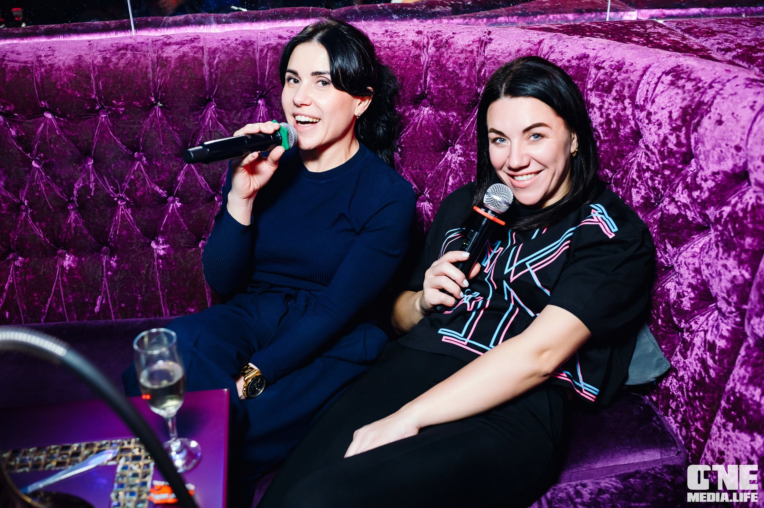 Фоторепортаж из караоке-клуба Эйфория. One Media Life: фоторепортажи, фотоотчеты с мероприятий и заведений