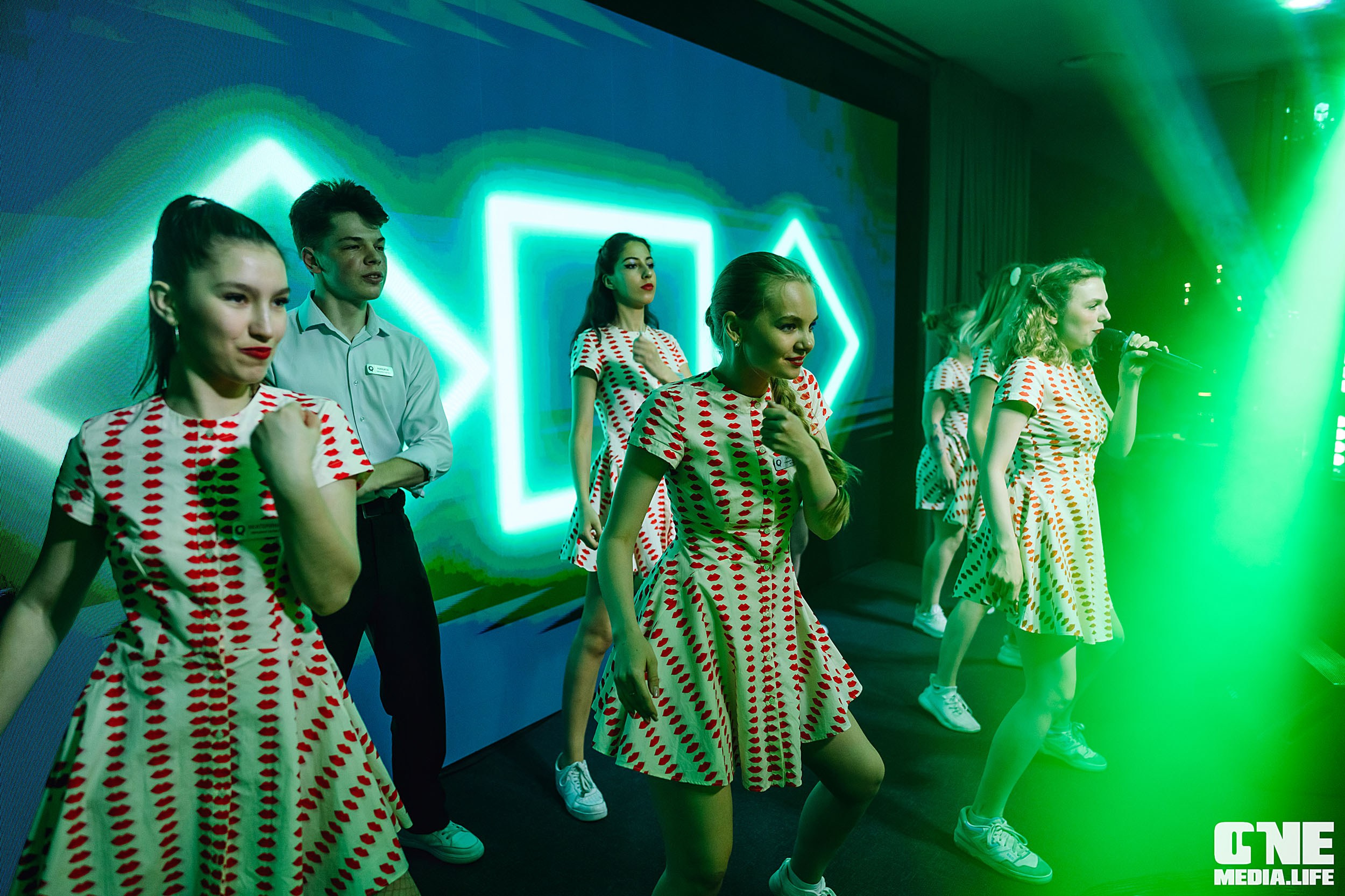 Вечеринка в ресторане Океан. One Media Life: фоторепортажи, фотоотчеты с мероприятий и заведений