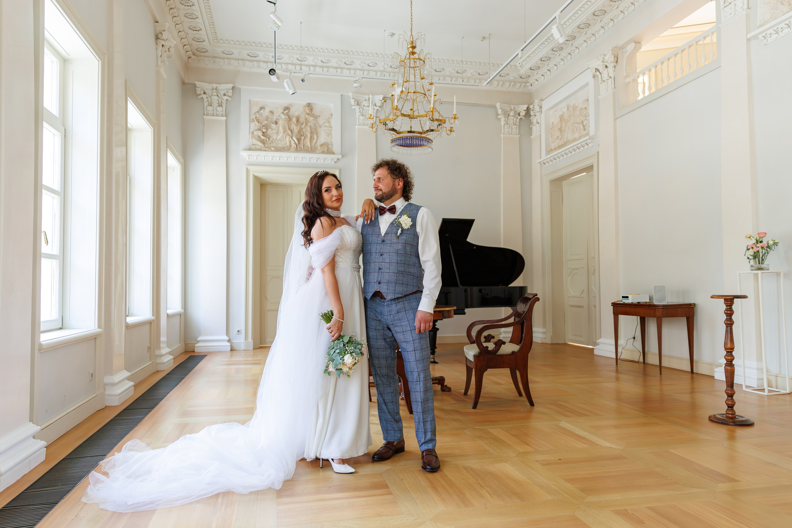 Свадебная фотосессия в усадьбе Муравьевых-Апостолов