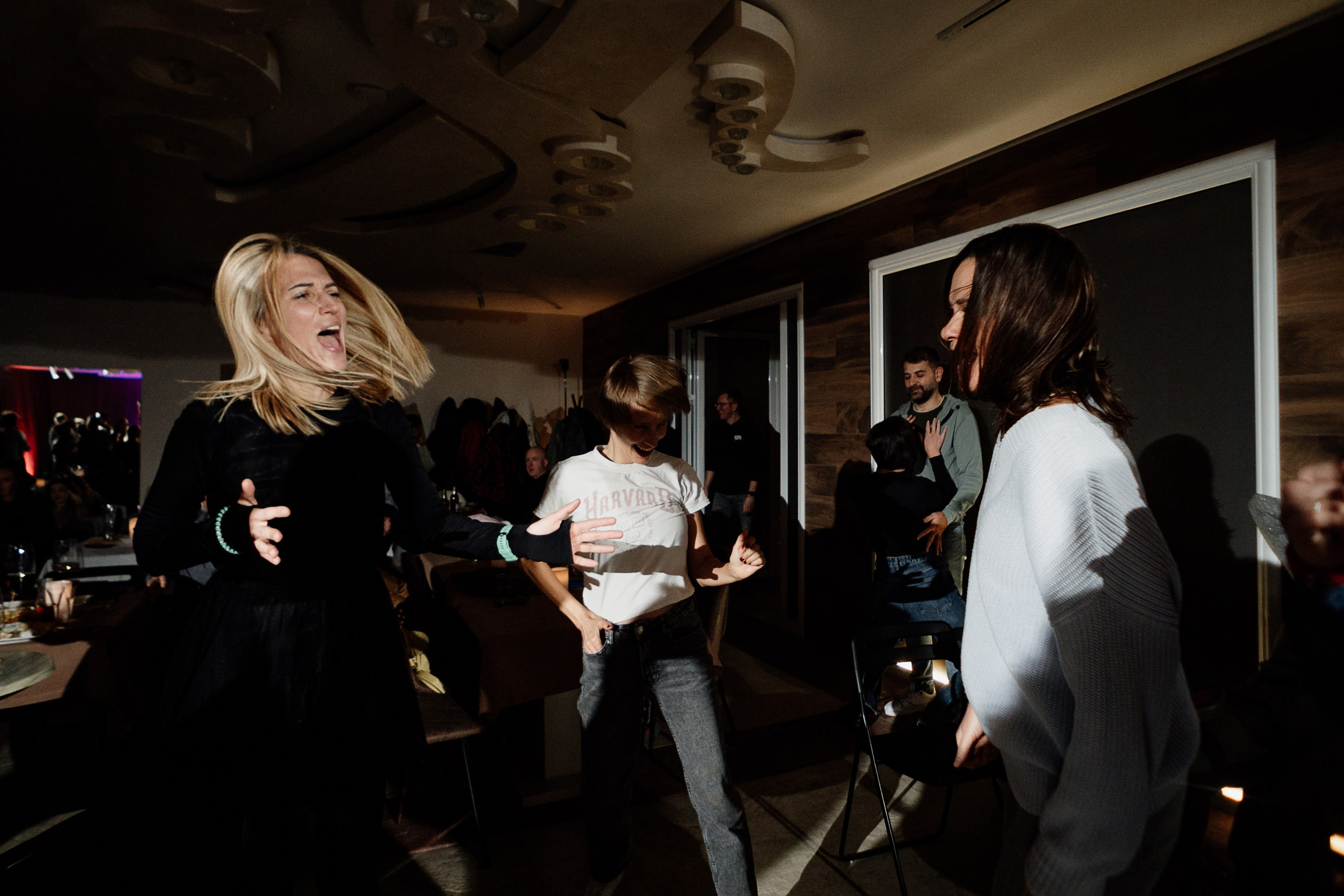 Budva Wedding Photographer – Professional and Reliable Services. Photographer in Montenegro | Фотограф в Черногории