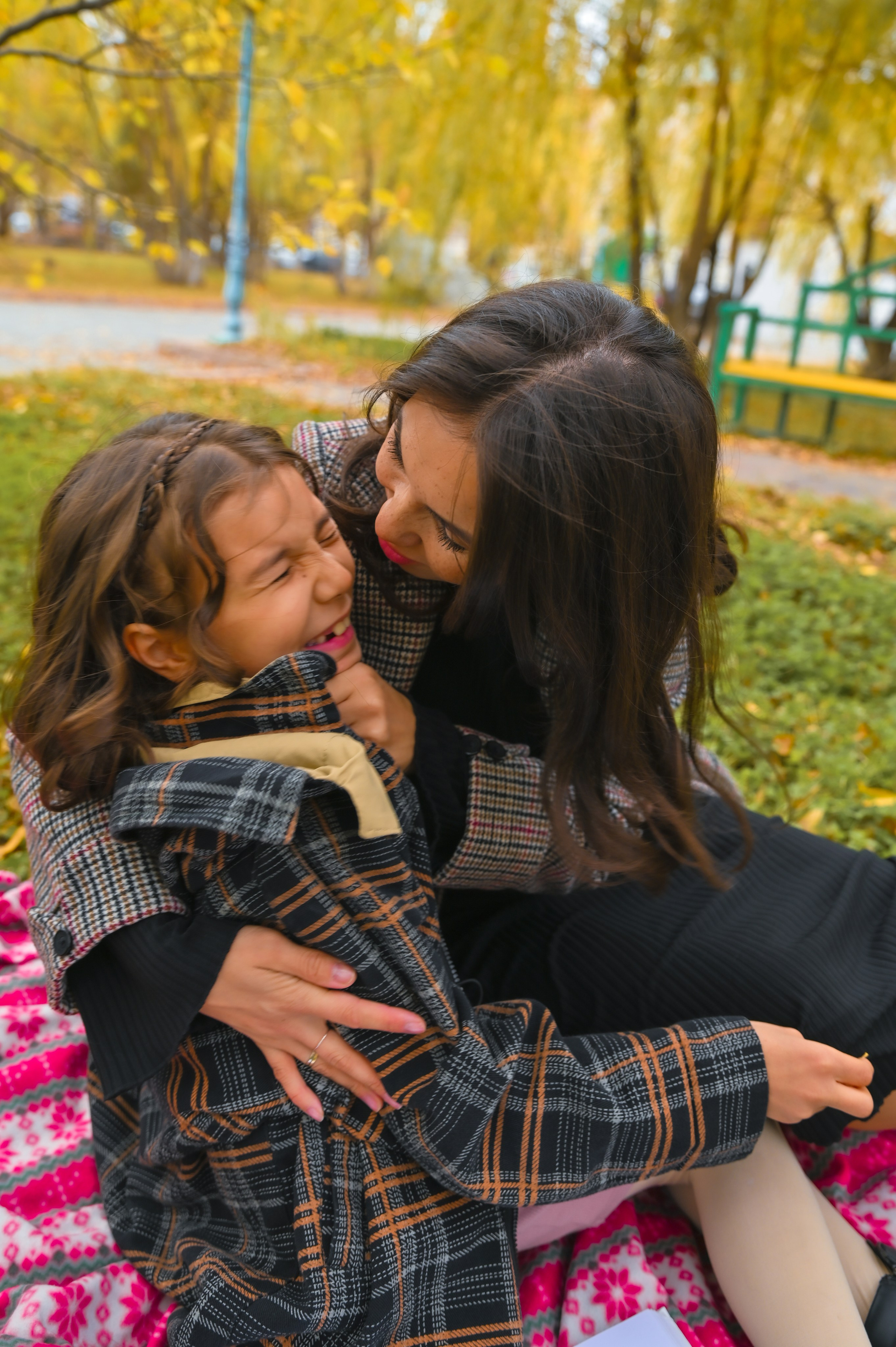 Фотопрогулка Алины и Дмитрия. Фотограф Новорожденных и семейный Элла Огай г. Сатпаев