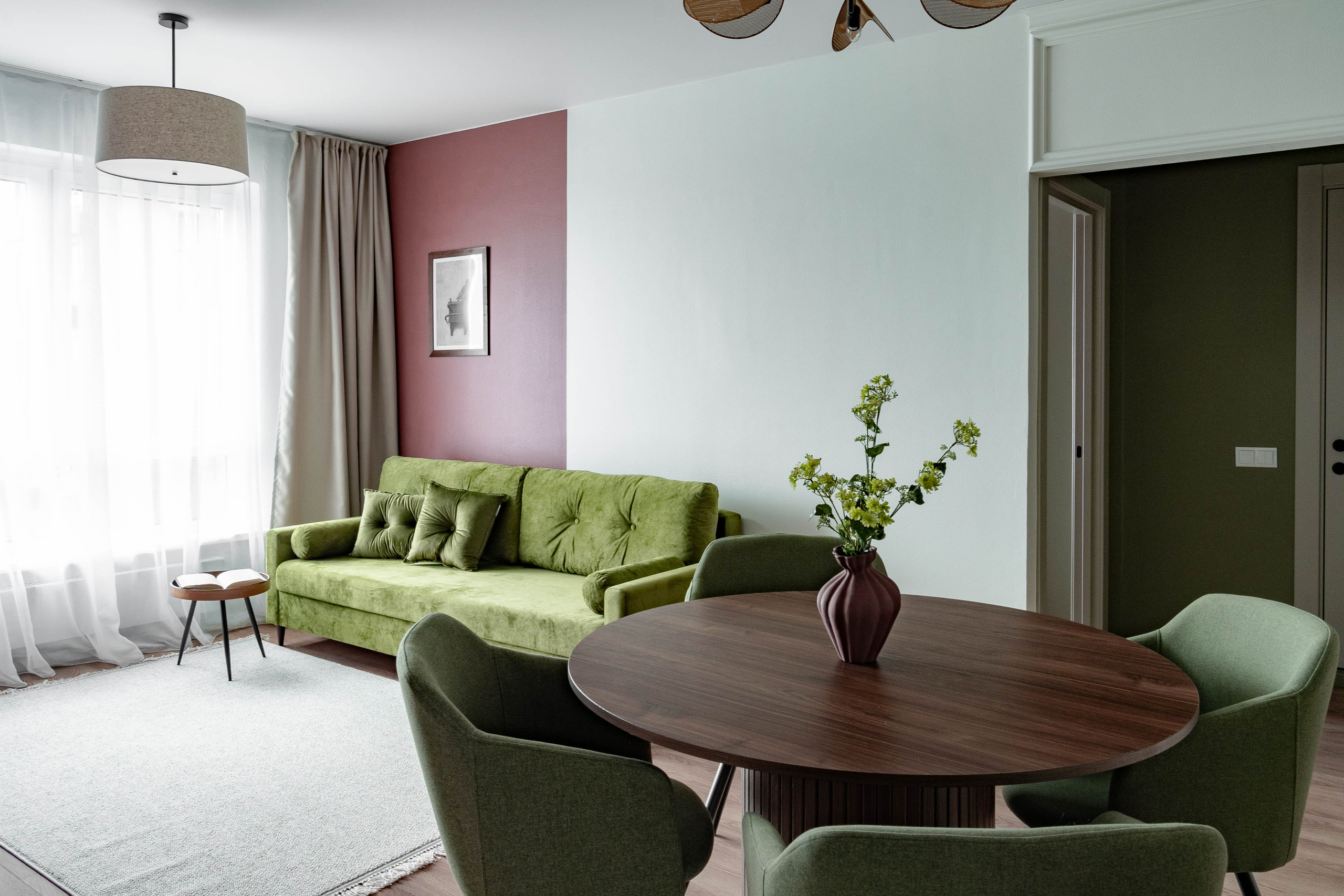 Перовское шоссе. Контент-съёмка и бизнес-портреты в Москве. Виктория Кулюкина