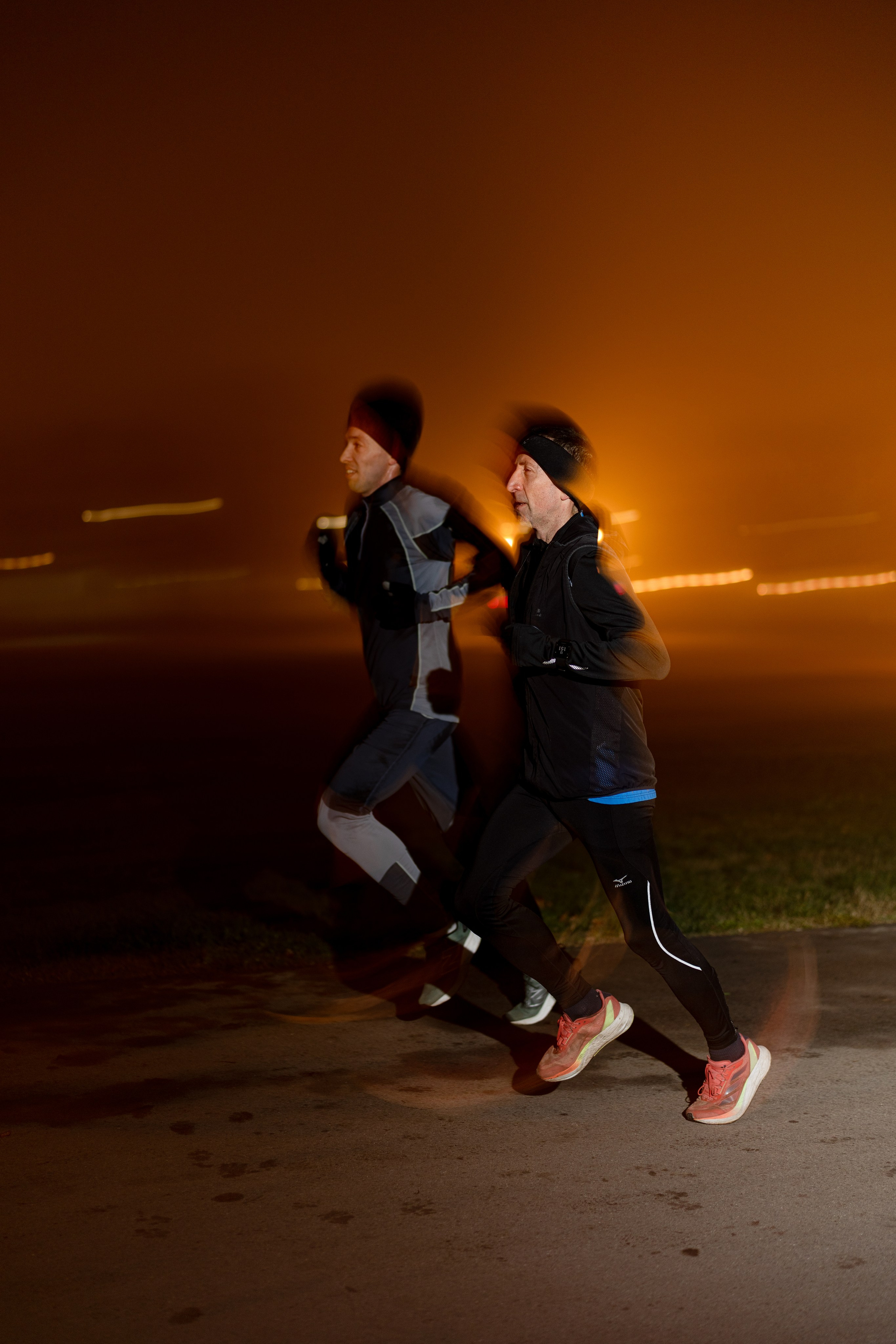 FOGGY EVENING RUNNING. Marina Vasileva — Photographer in Belgrade | Portraits, Events & Brands