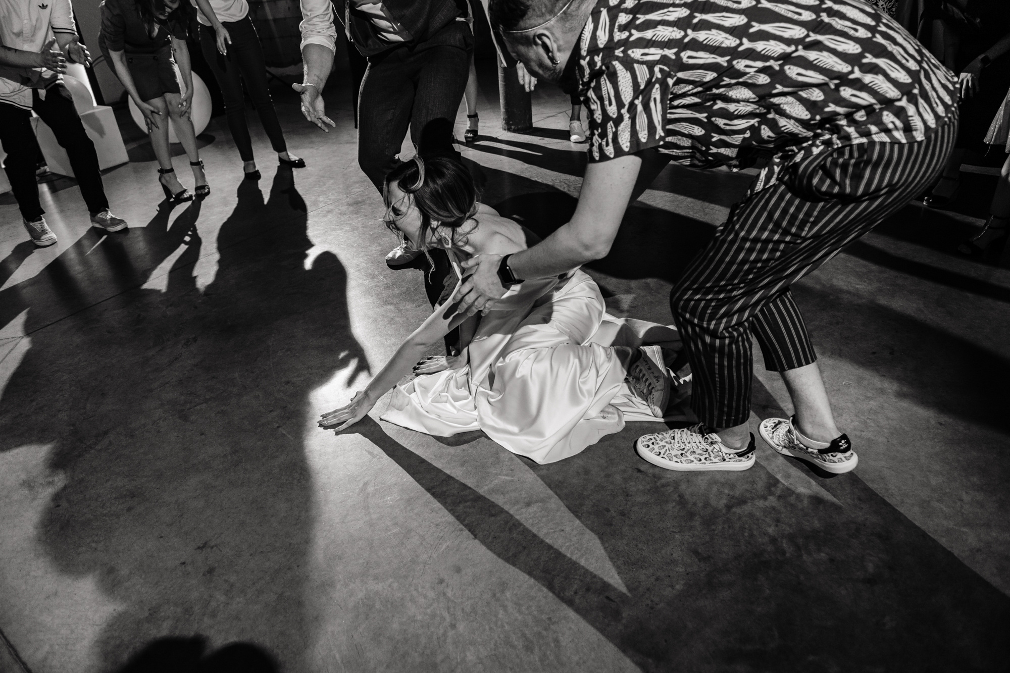 Go tusit'. Алина Посторонка