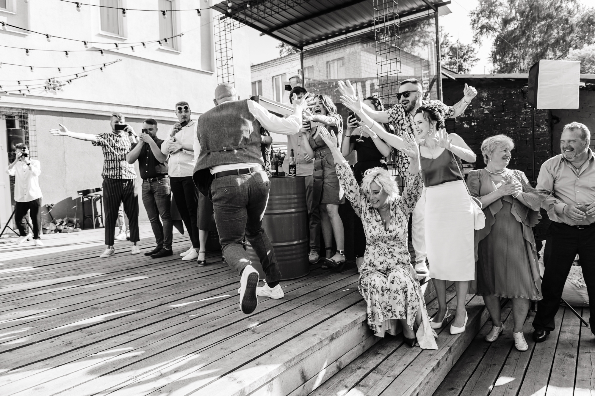 Go tusit'. Алина Посторонка