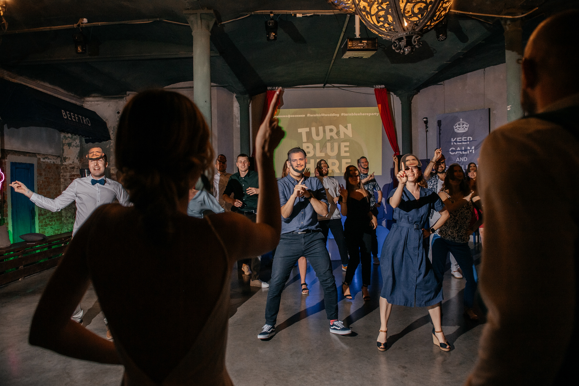 Go tusit'. Алина Посторонка