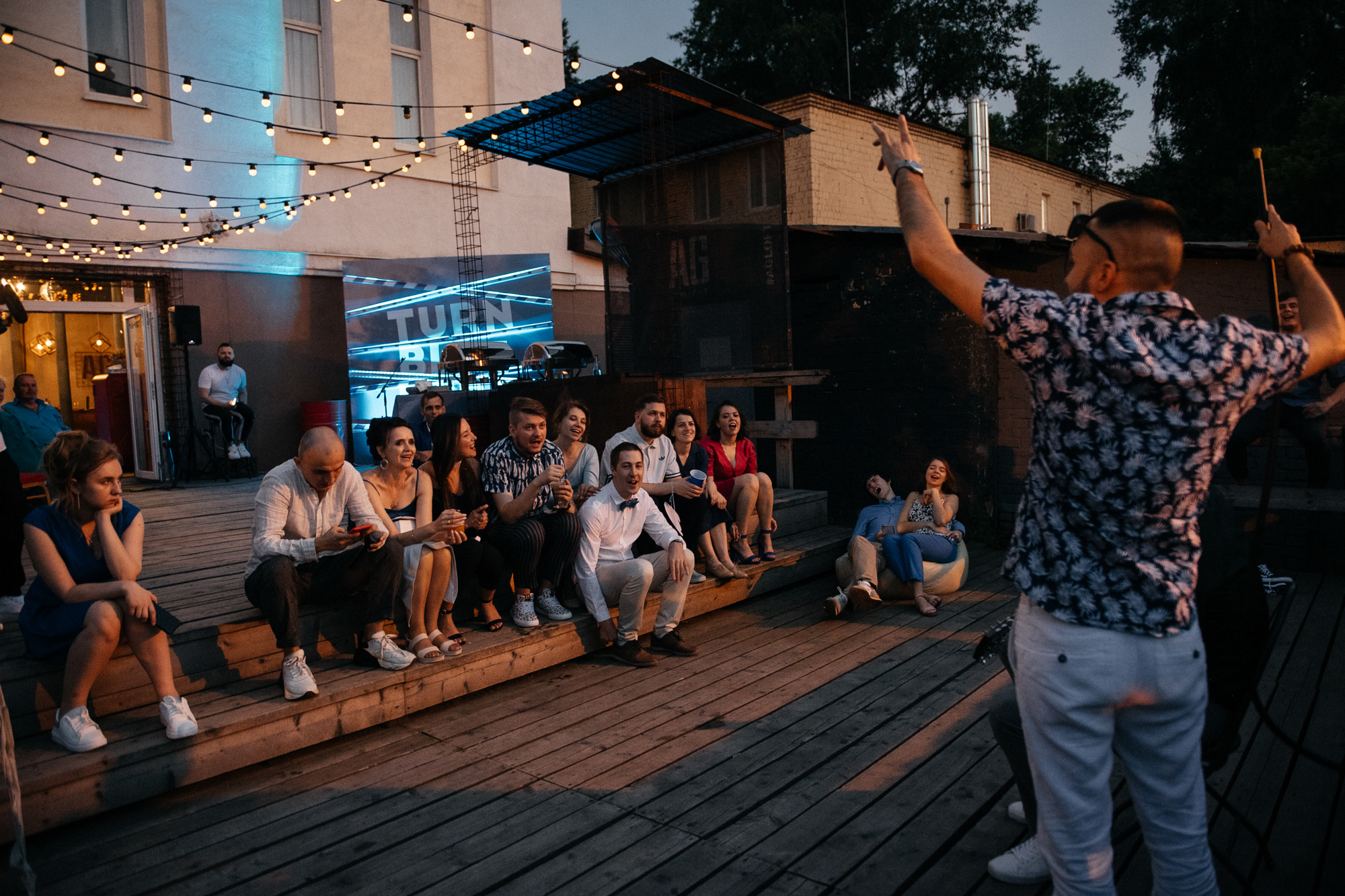 Go tusit'. Алина Посторонка