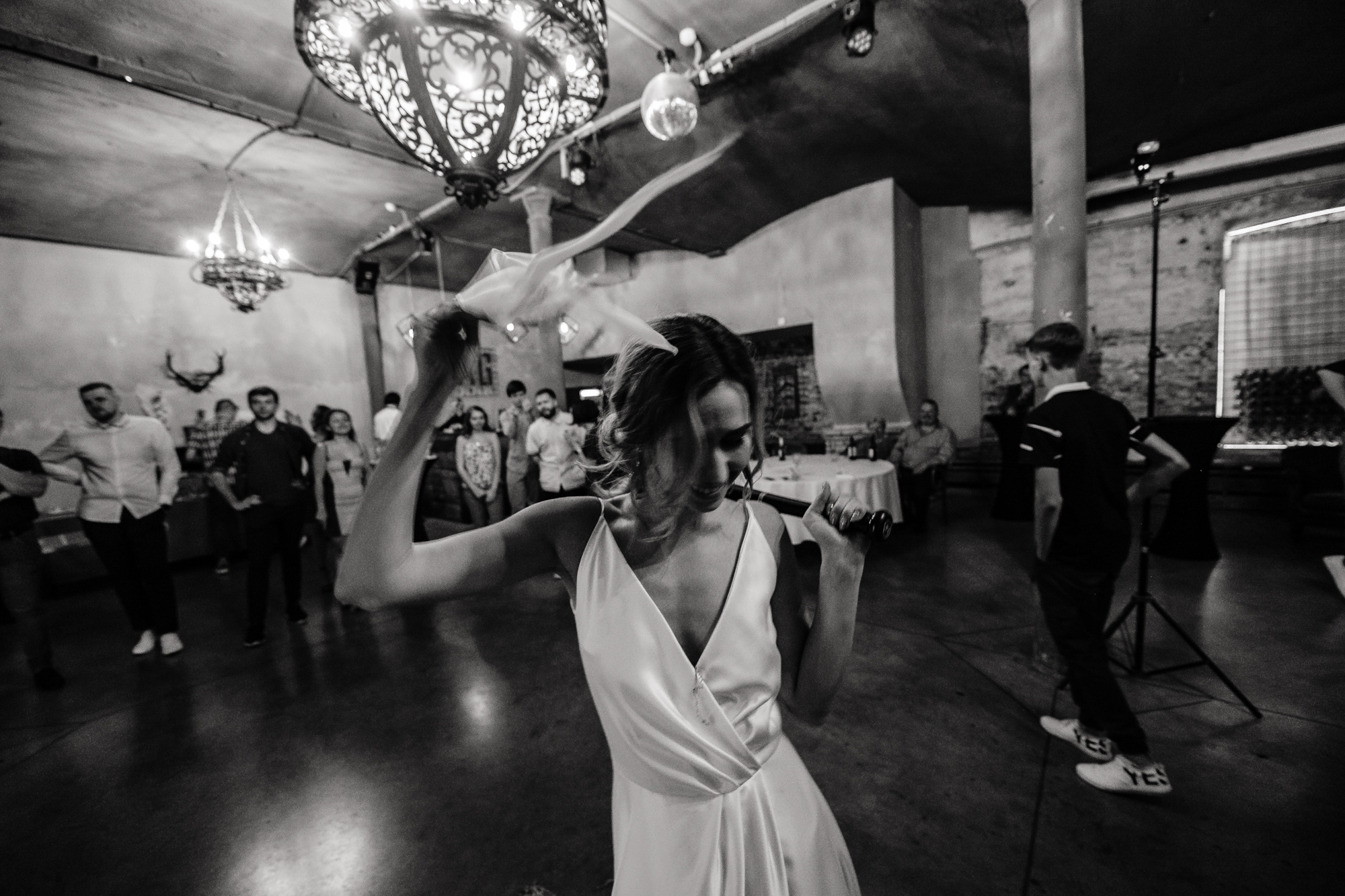 Go tusit'. Алина Посторонка