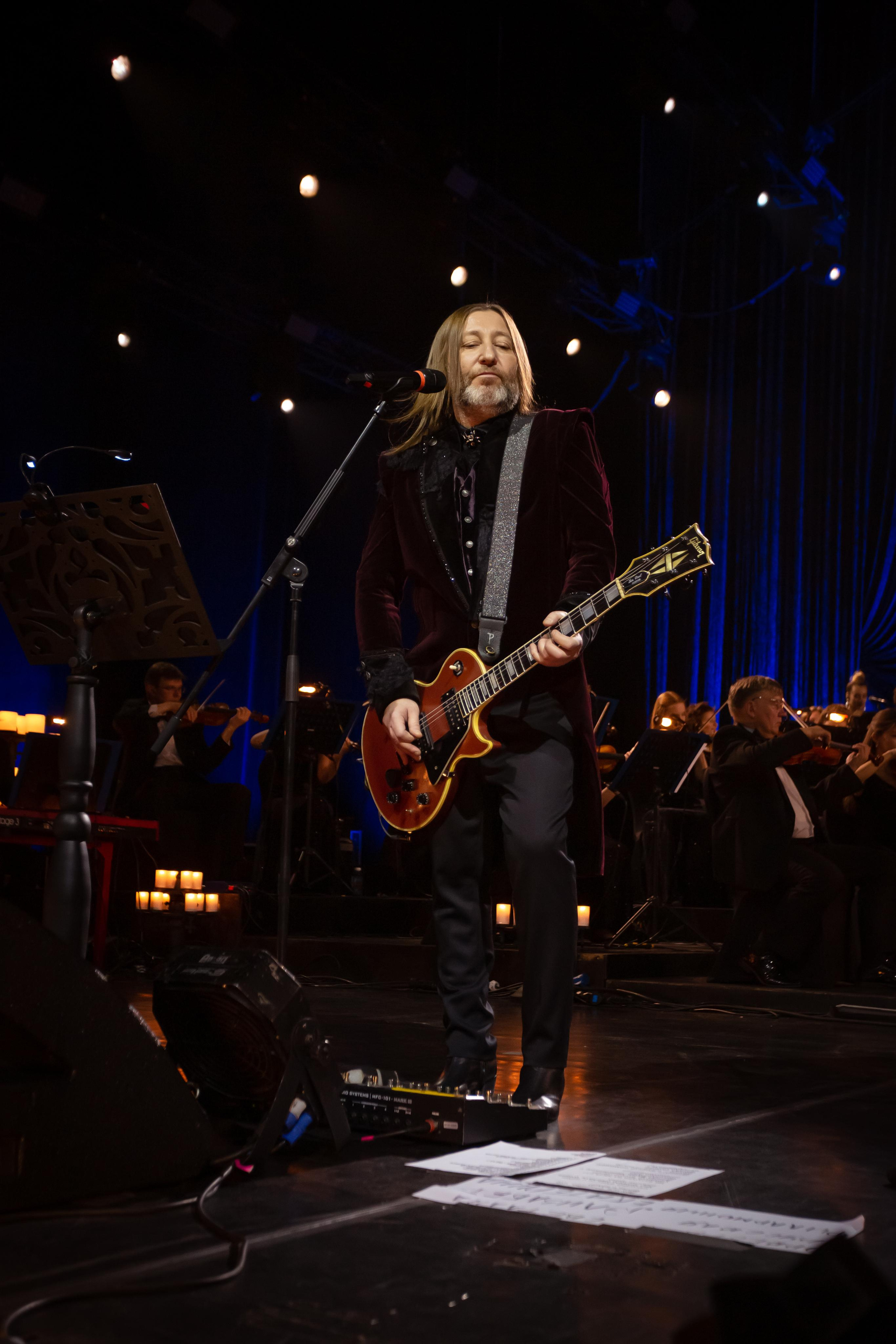 БИ-2 С СИМФОНИЧЕСКИМ ОРКЕСТРОМ. Photographer Sonkina Tatiana (Tanya Ash)