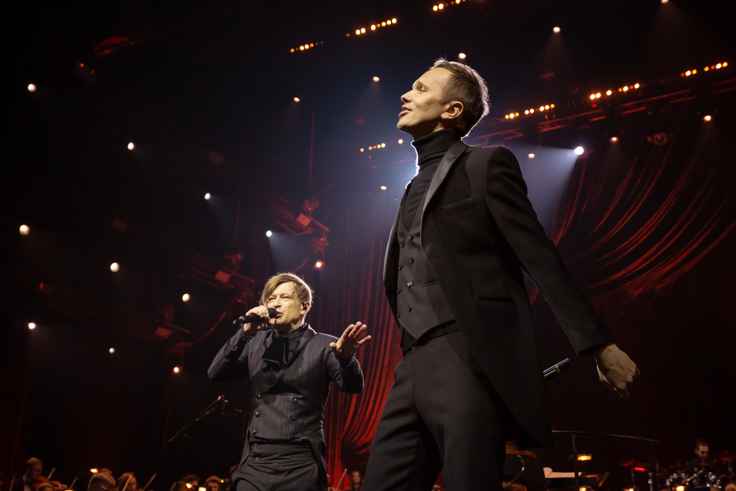 БИ-2 С СИМФОНИЧЕСКИМ ОРКЕСТРОМ. Photographer Sonkina Tatiana (Tanya Ash)