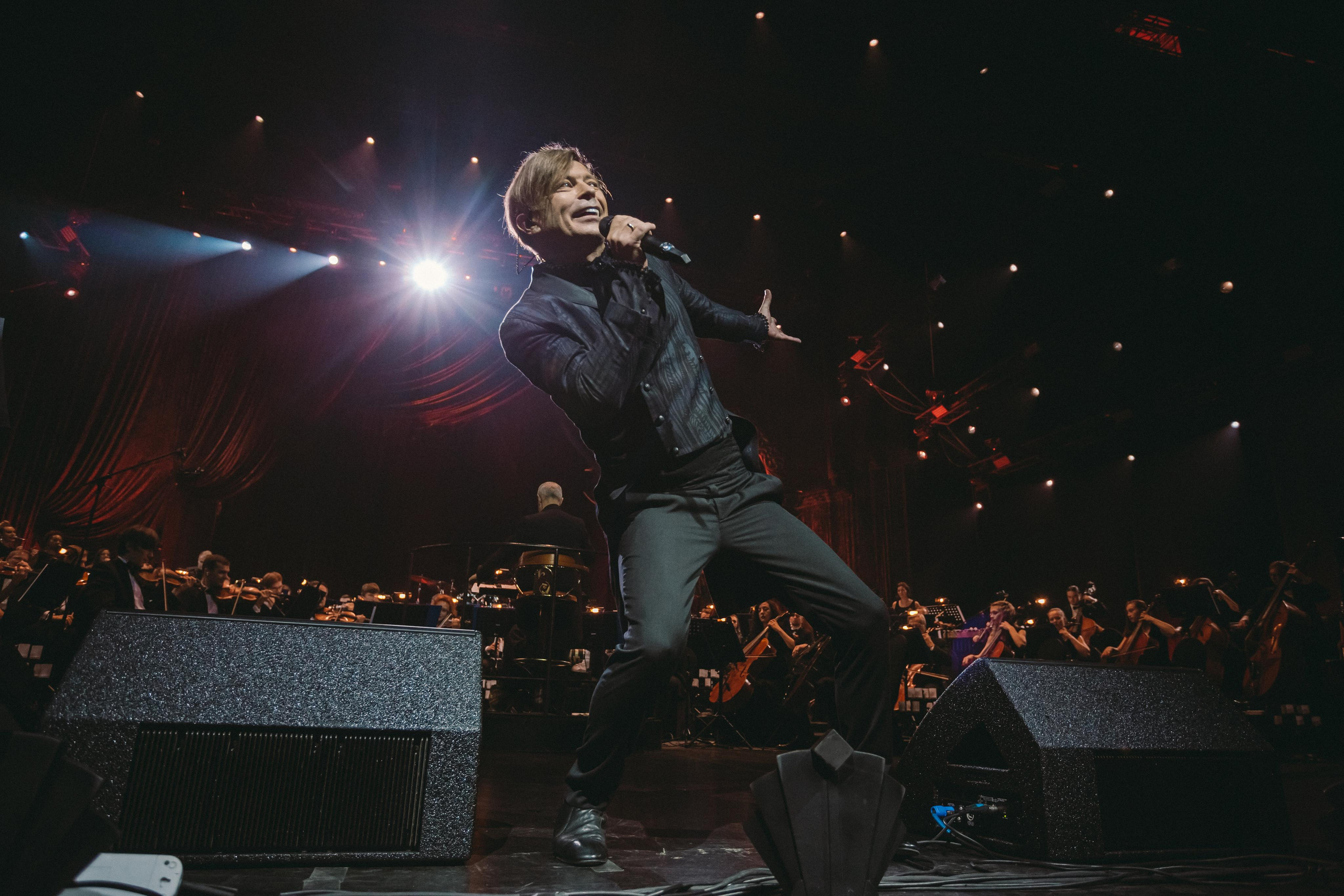 БИ-2 С СИМФОНИЧЕСКИМ ОРКЕСТРОМ. Photographer Sonkina Tatiana (Tanya Ash)