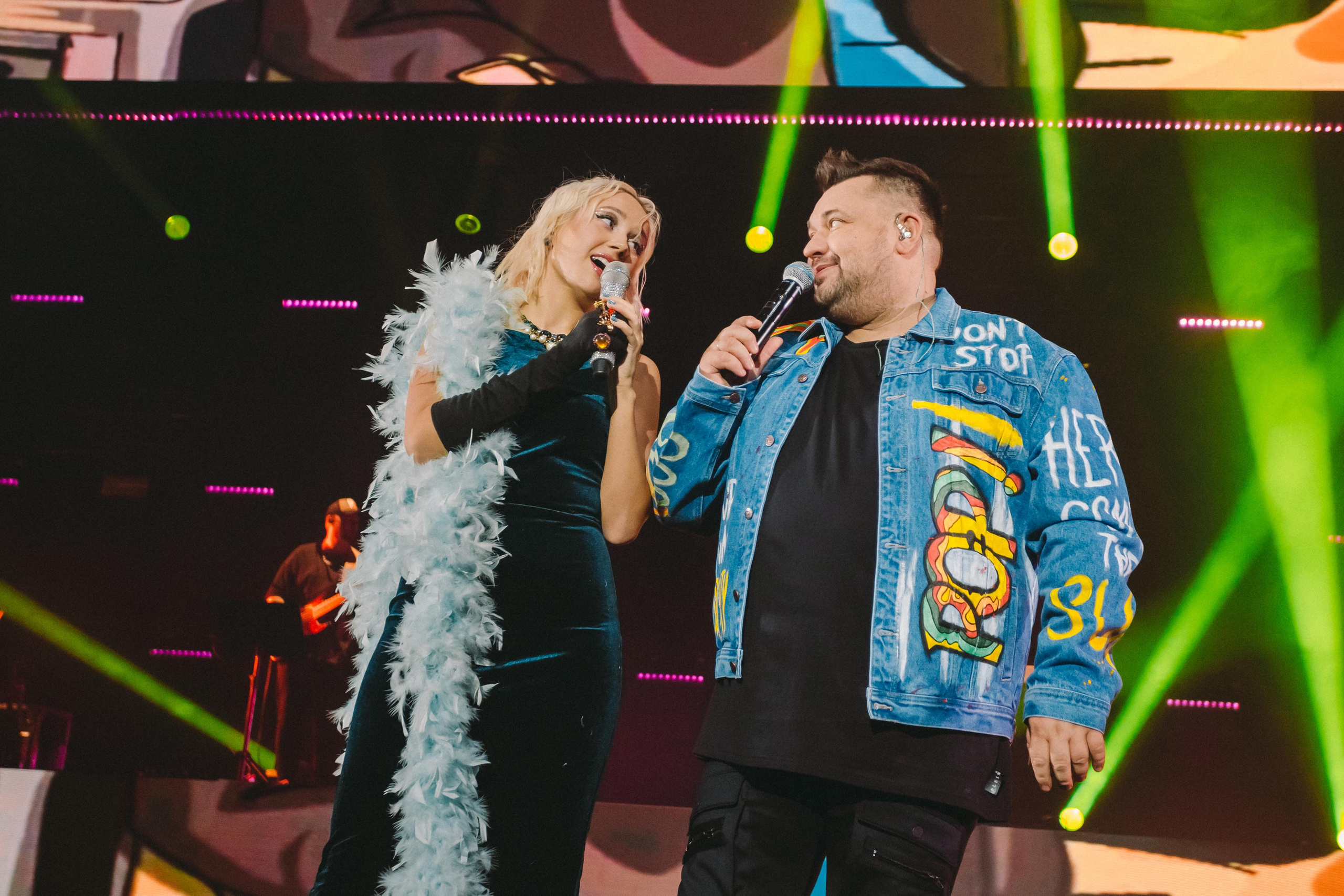 РУКИ ВВЕРХ. Фотограф Сонкина Татьяна