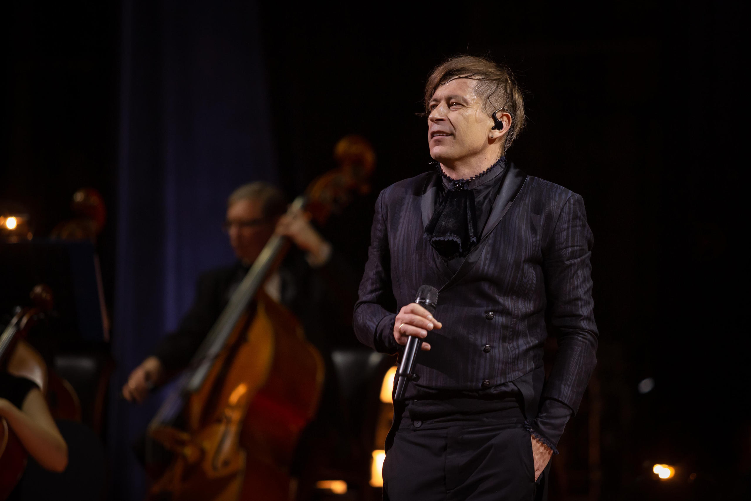 БИ-2 С СИМФОНИЧЕСКИМ ОРКЕСТРОМ. Photographer Sonkina Tatiana (Tanya Ash)