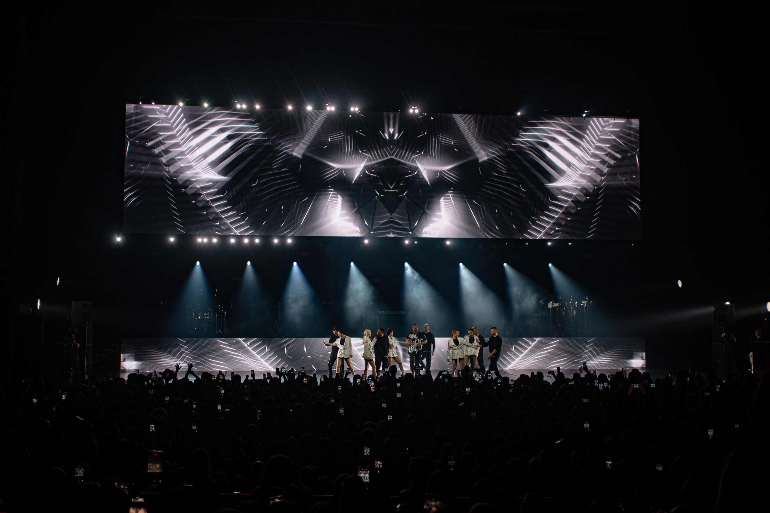 РУКИ ВВЕРХ. Фотограф Сонкина Татьяна