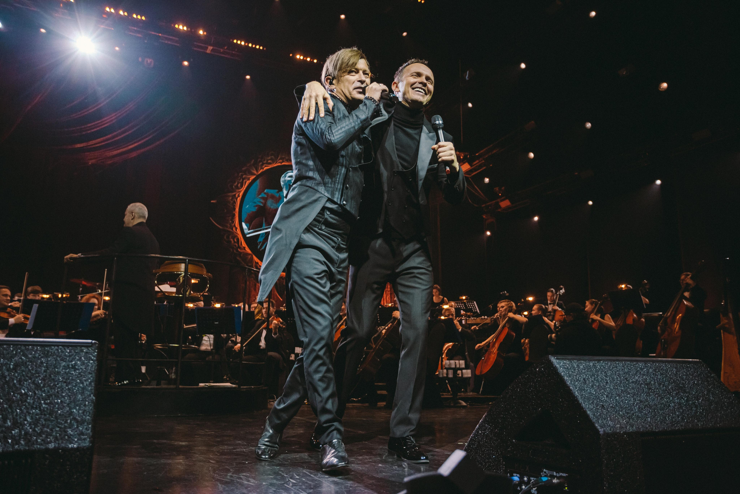 БИ-2 С СИМФОНИЧЕСКИМ ОРКЕСТРОМ. Photographer Sonkina Tatiana (Tanya Ash)