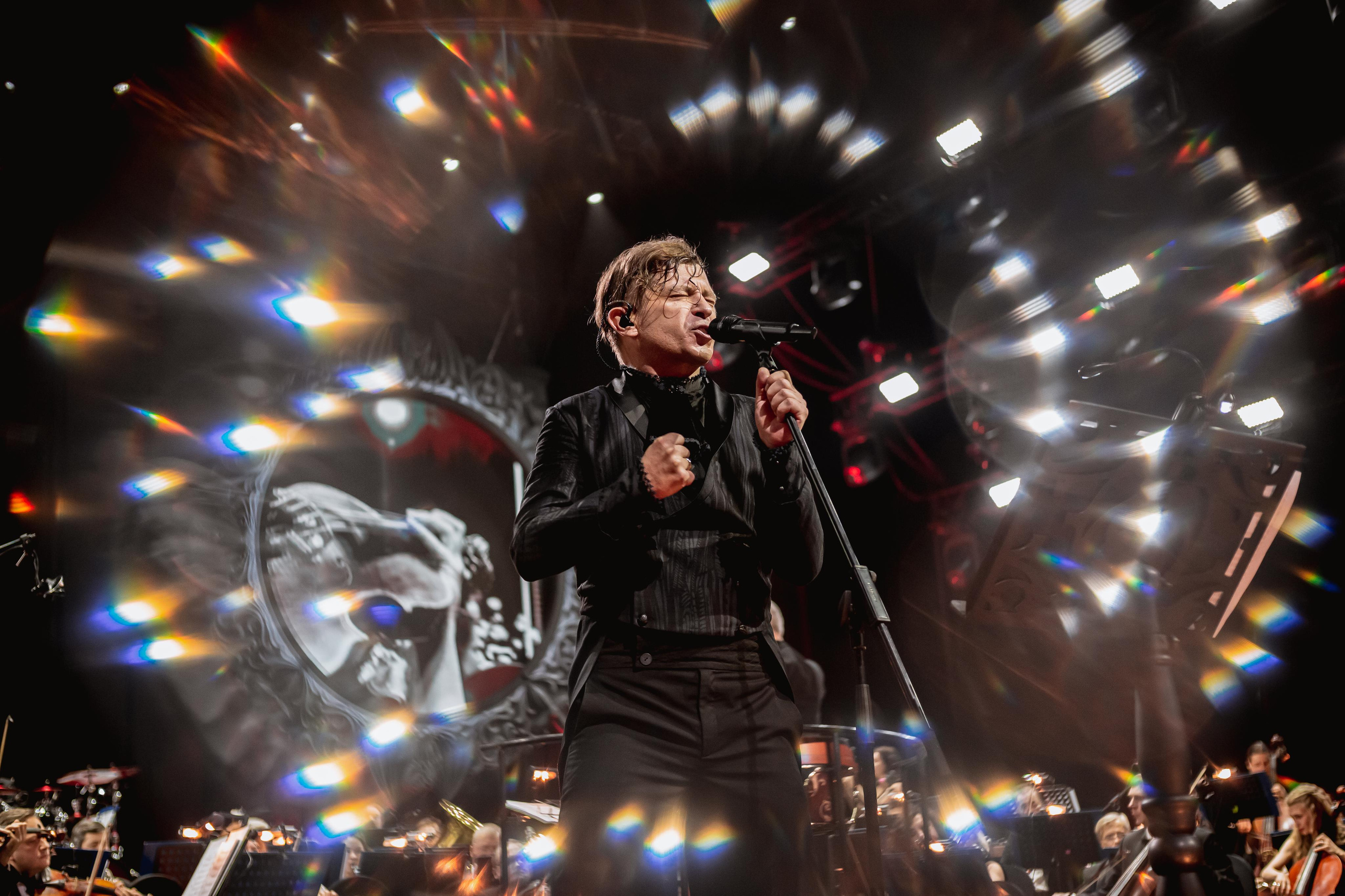 БИ-2 С СИМФОНИЧЕСКИМ ОРКЕСТРОМ. Photographer Sonkina Tatiana (Tanya Ash)