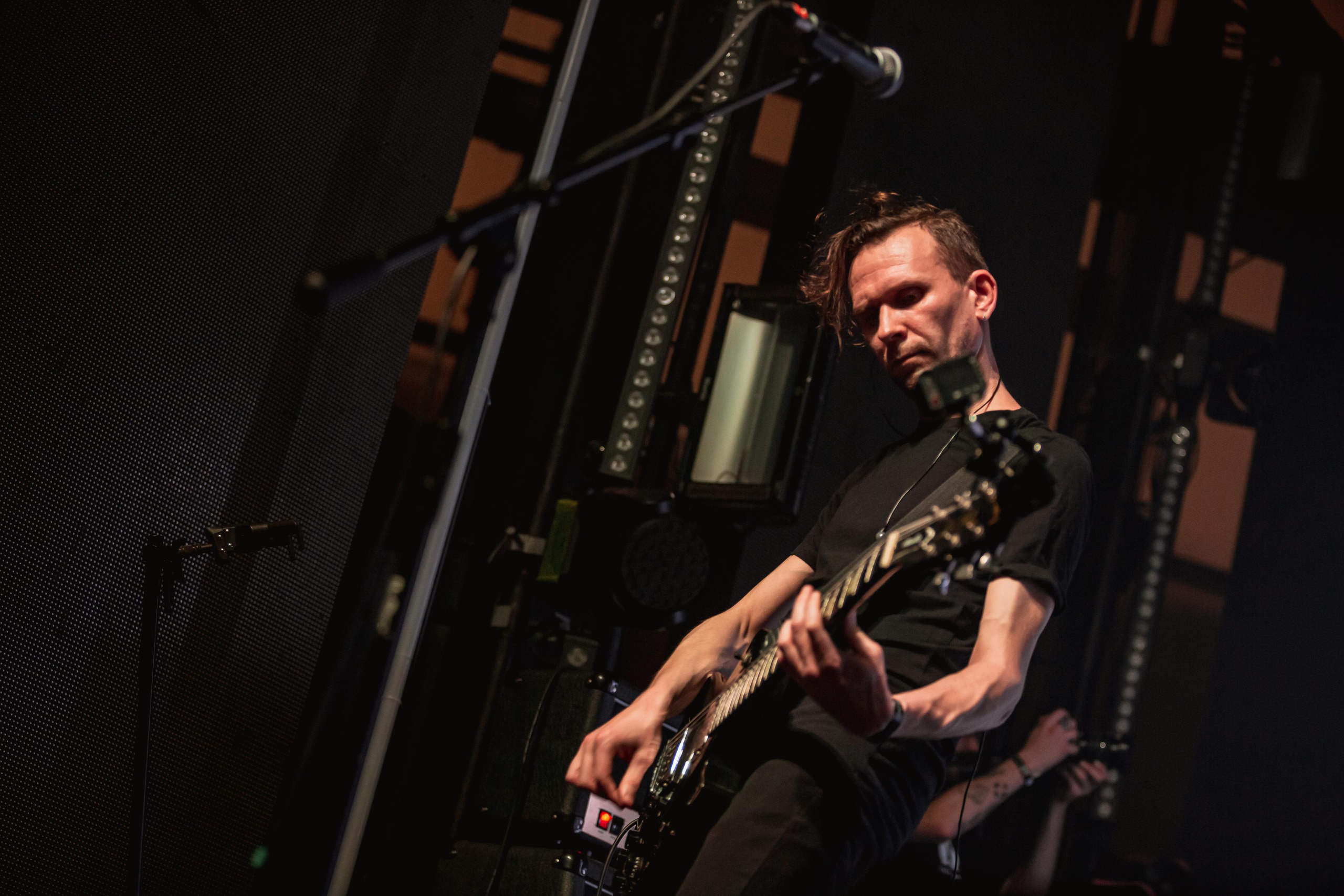 BITING ELBOWS. Photographer Sonkina Tatiana (Tanya Ash)