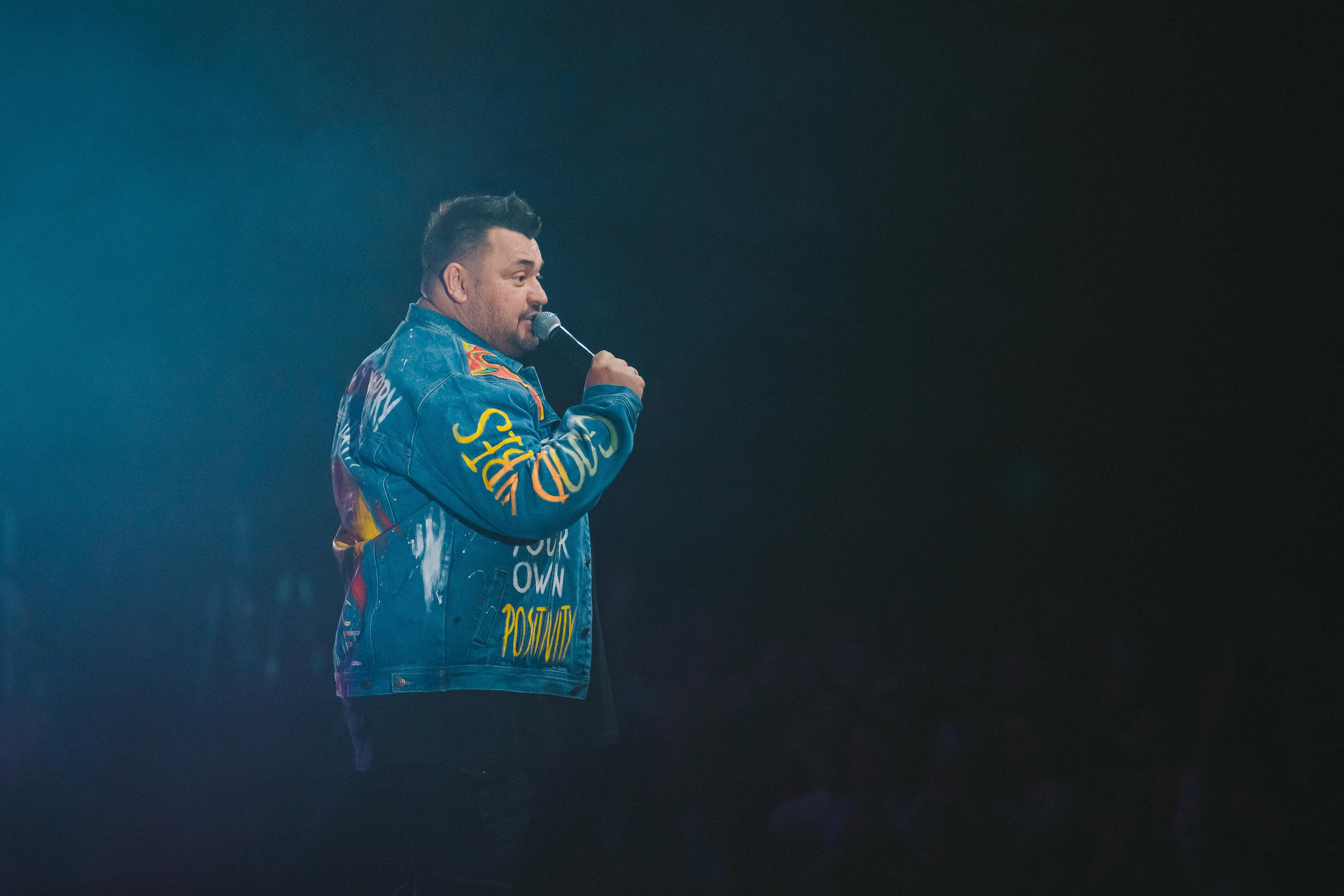 РУКИ ВВЕРХ. Фотограф Сонкина Татьяна