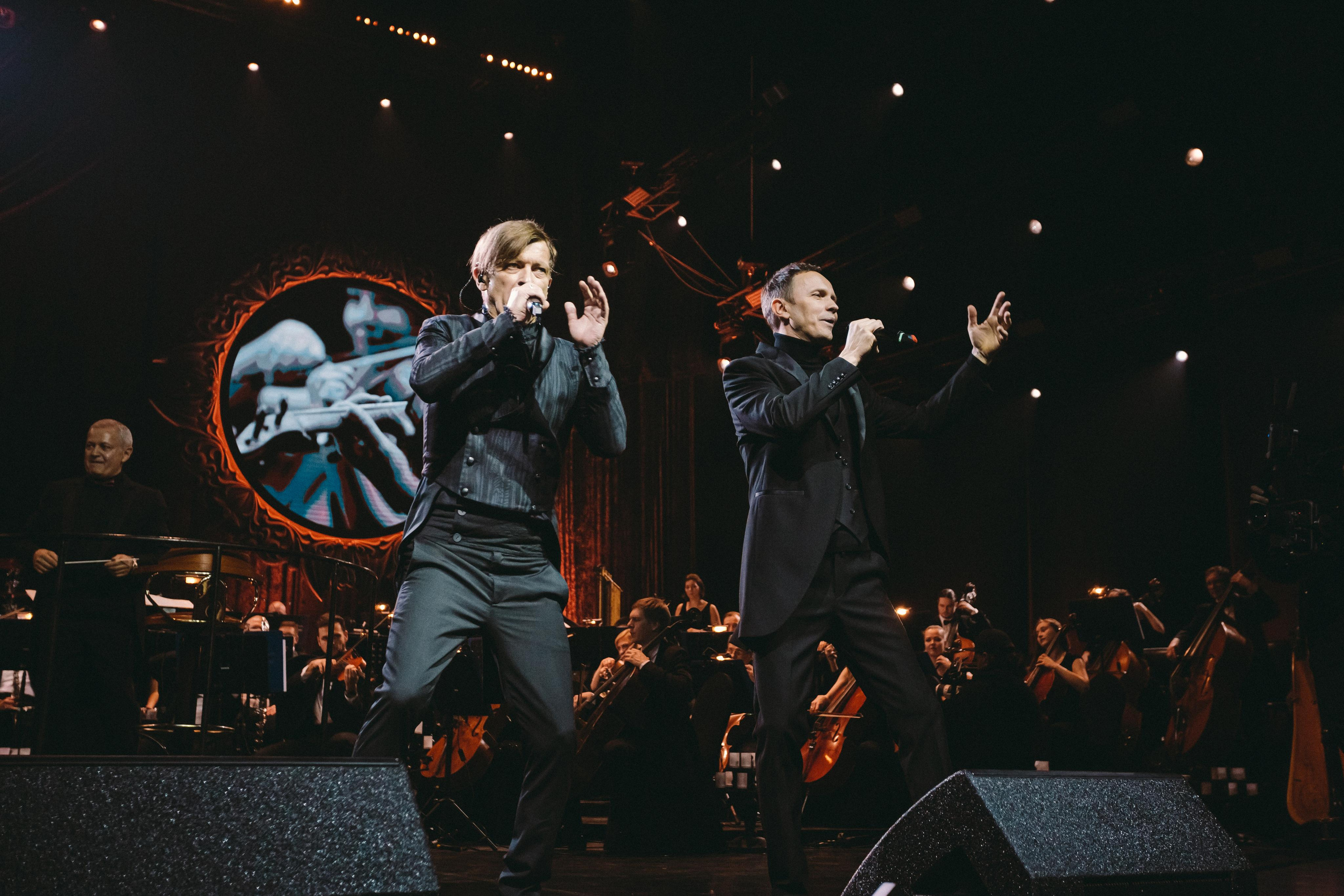 БИ-2 С СИМФОНИЧЕСКИМ ОРКЕСТРОМ. Photographer Sonkina Tatiana (Tanya Ash)