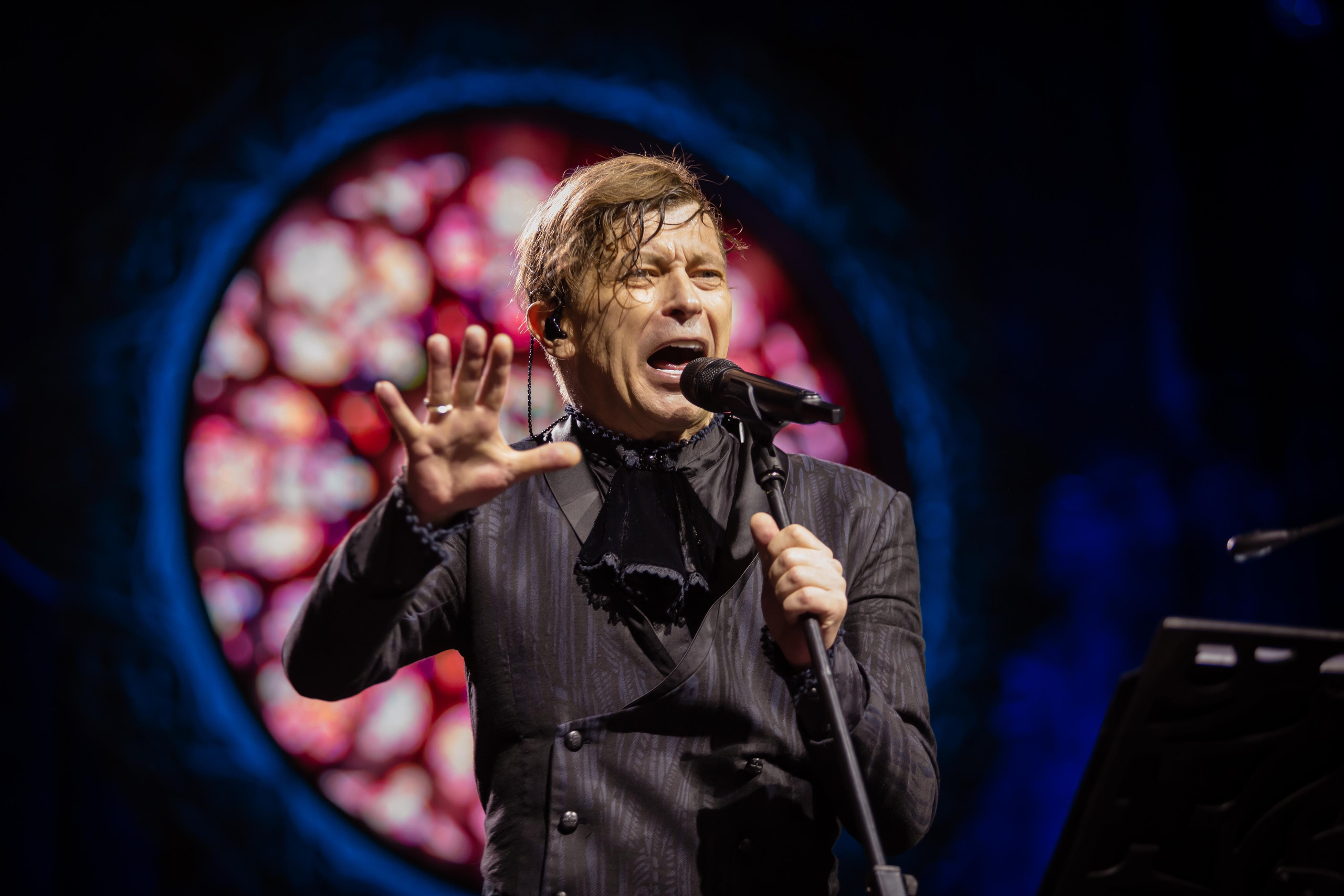 БИ-2 С СИМФОНИЧЕСКИМ ОРКЕСТРОМ. Photographer Sonkina Tatiana (Tanya Ash)