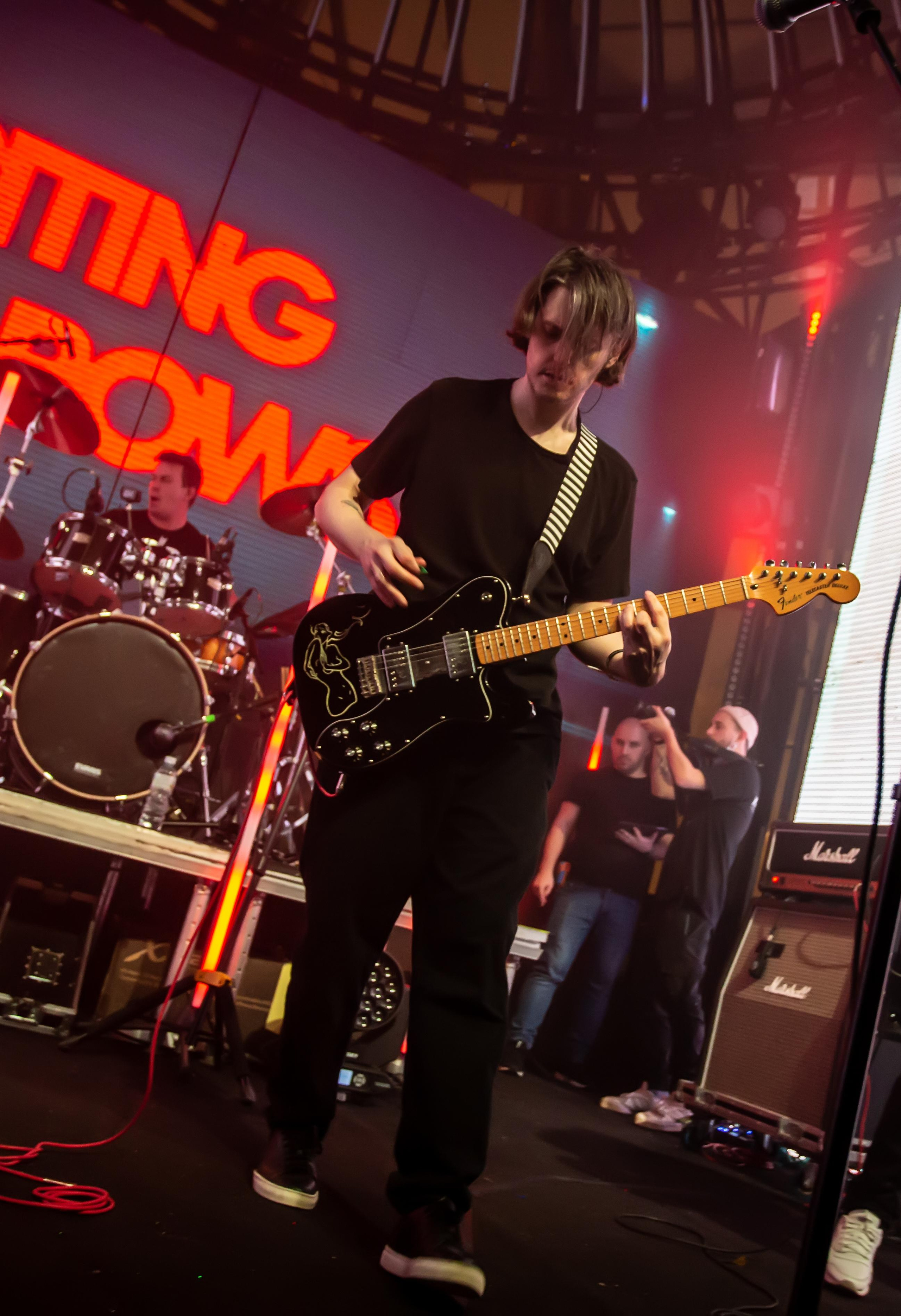 BITING ELBOWS. Photographer Sonkina Tatiana (Tanya Ash)