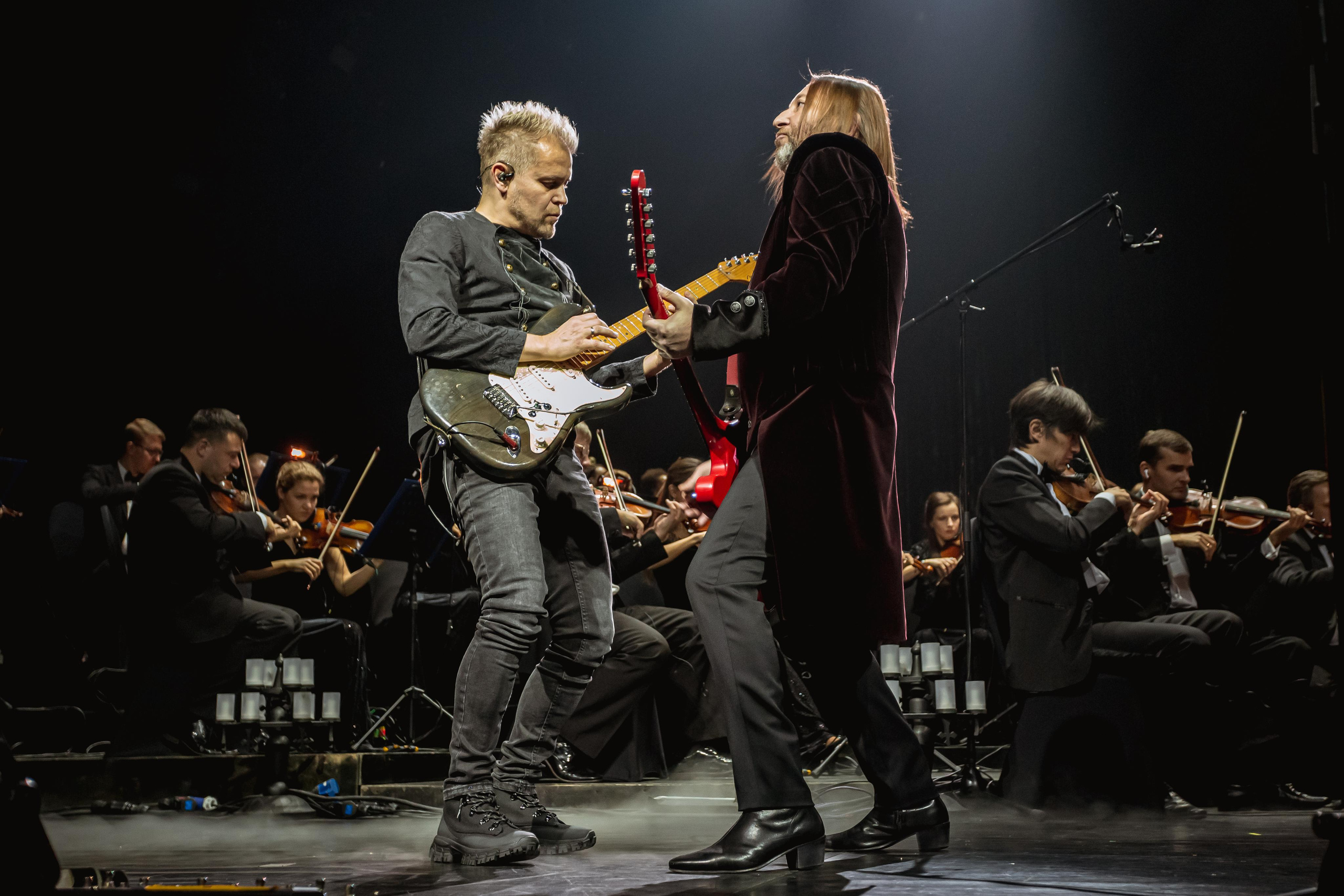 БИ-2 С СИМФОНИЧЕСКИМ ОРКЕСТРОМ. Photographer Sonkina Tatiana (Tanya Ash)