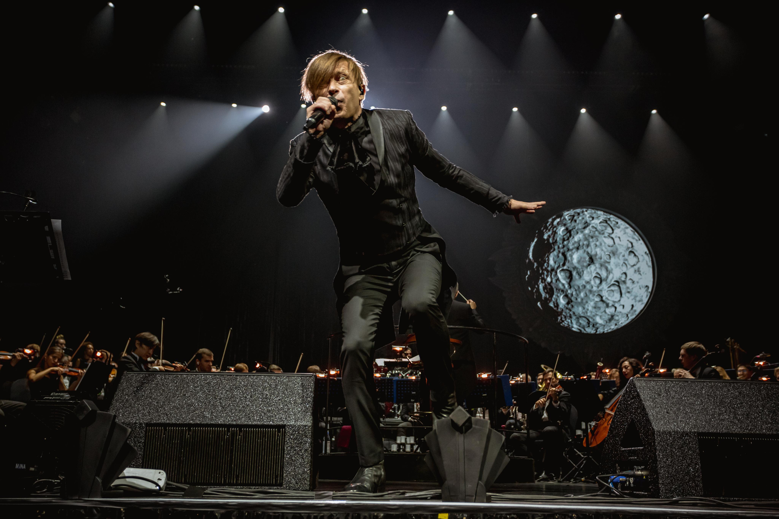 БИ-2 С СИМФОНИЧЕСКИМ ОРКЕСТРОМ. Photographer Sonkina Tatiana (Tanya Ash)