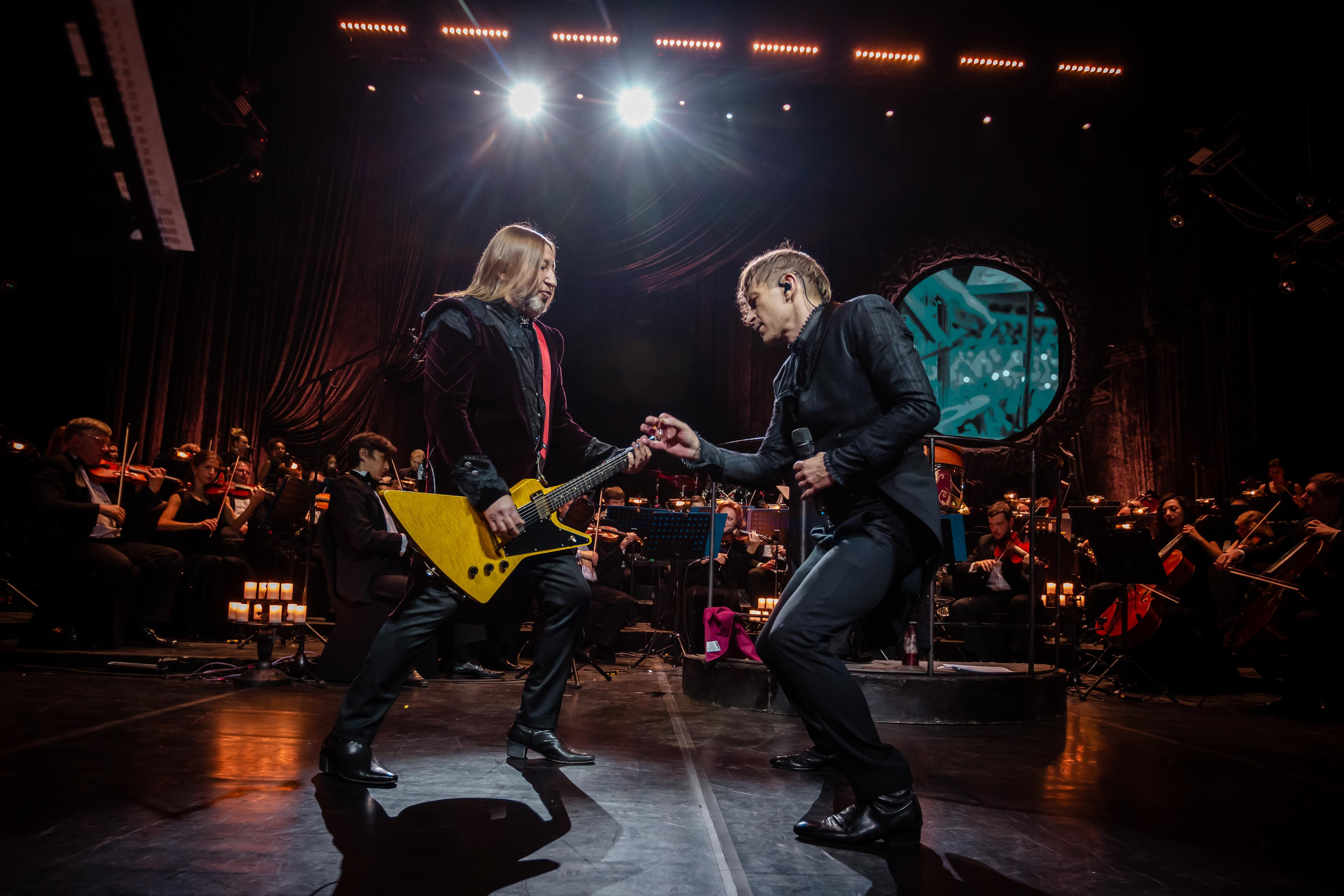 БИ-2 С СИМФОНИЧЕСКИМ ОРКЕСТРОМ. Photographer Sonkina Tatiana (Tanya Ash)