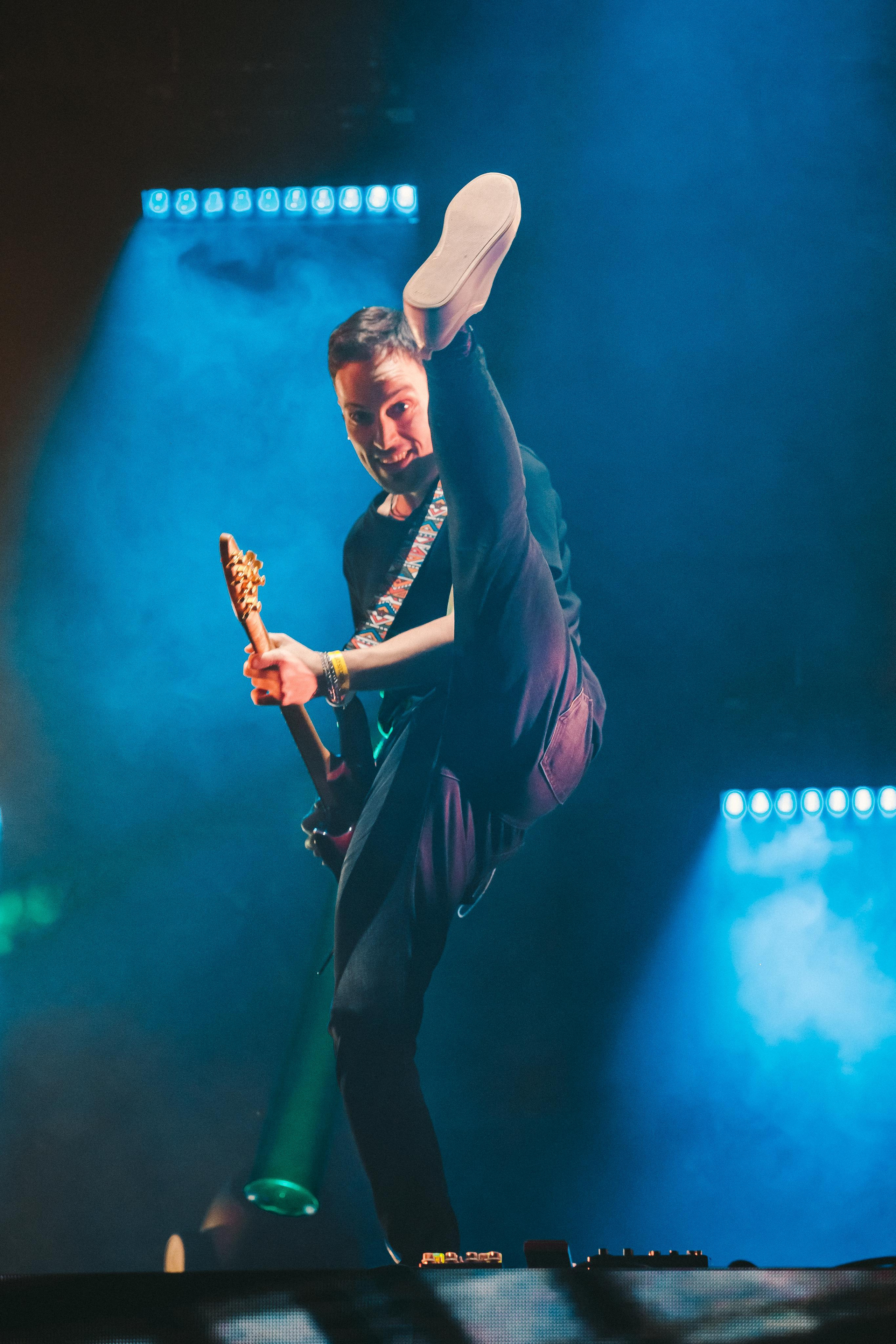 РУКИ ВВЕРХ. Фотограф Сонкина Татьяна