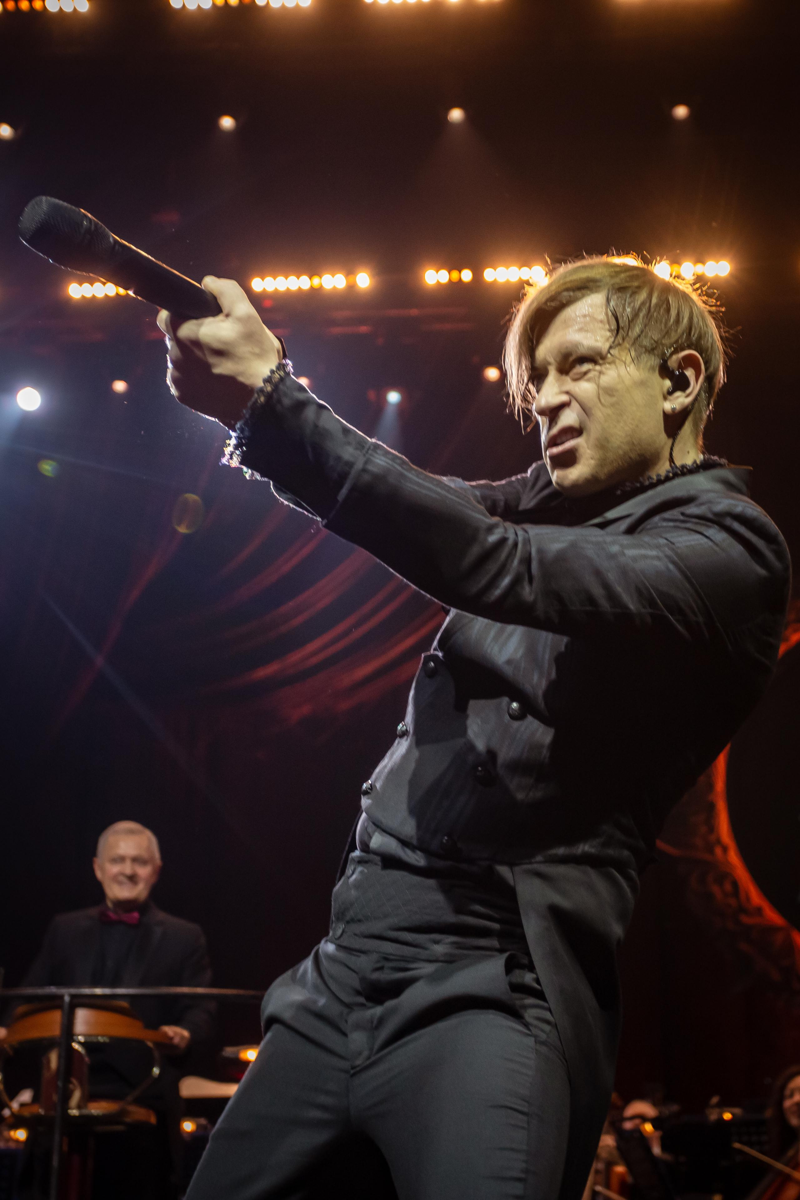 БИ-2 С СИМФОНИЧЕСКИМ ОРКЕСТРОМ. Photographer Sonkina Tatiana (Tanya Ash)