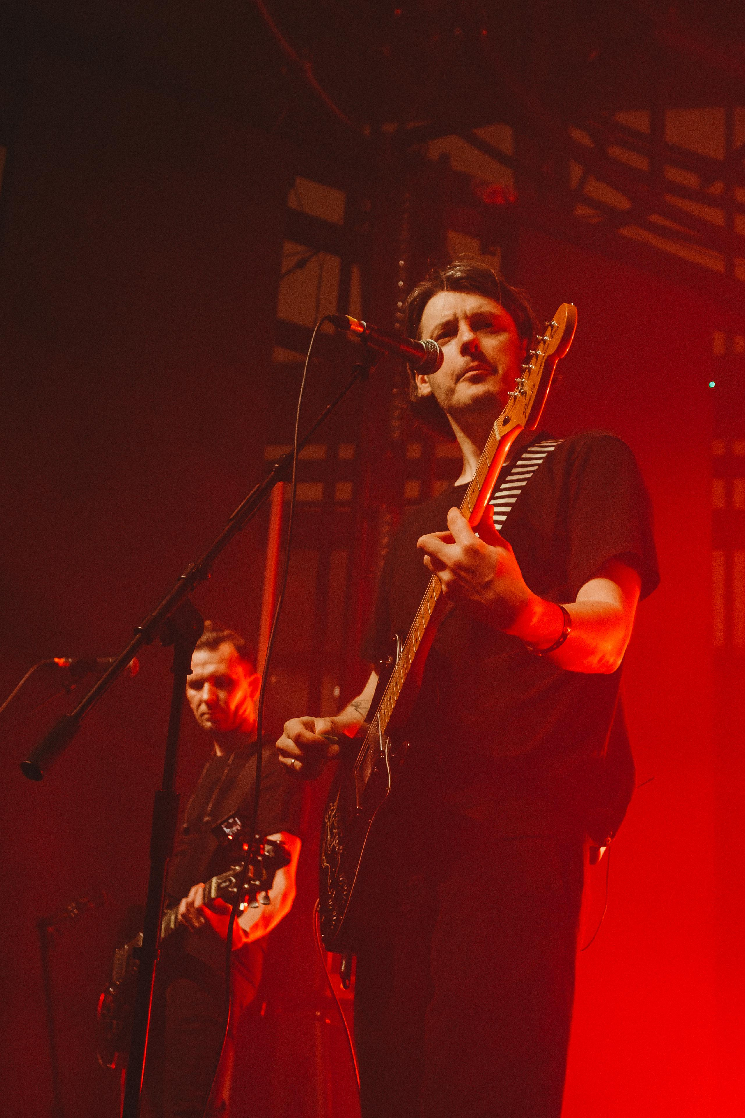 BITING ELBOWS. Photographer Sonkina Tatiana (Tanya Ash)