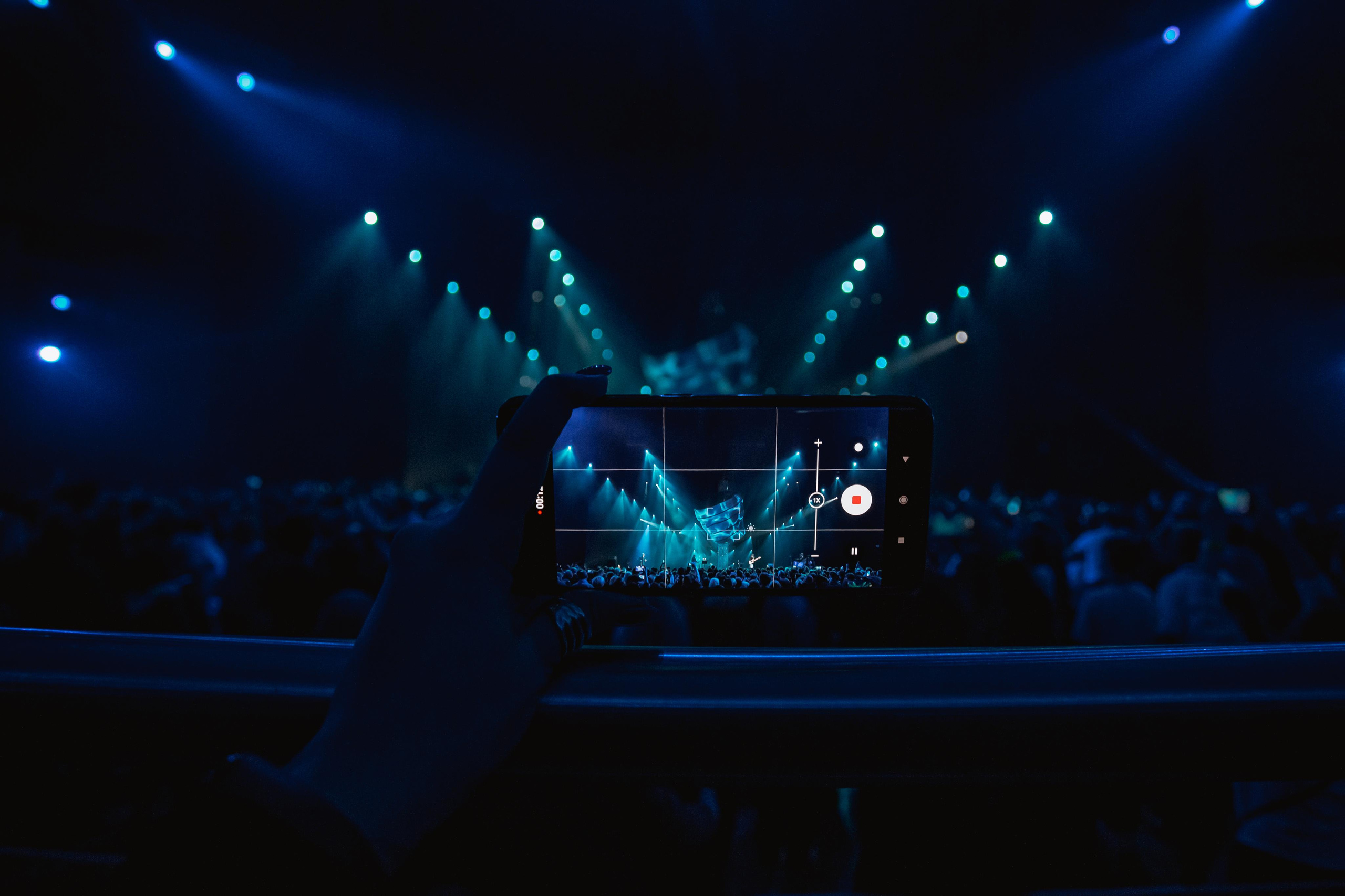 ВЯЧЕСЛАВ БУТУСОВ. Фотограф Сонкина Татьяна