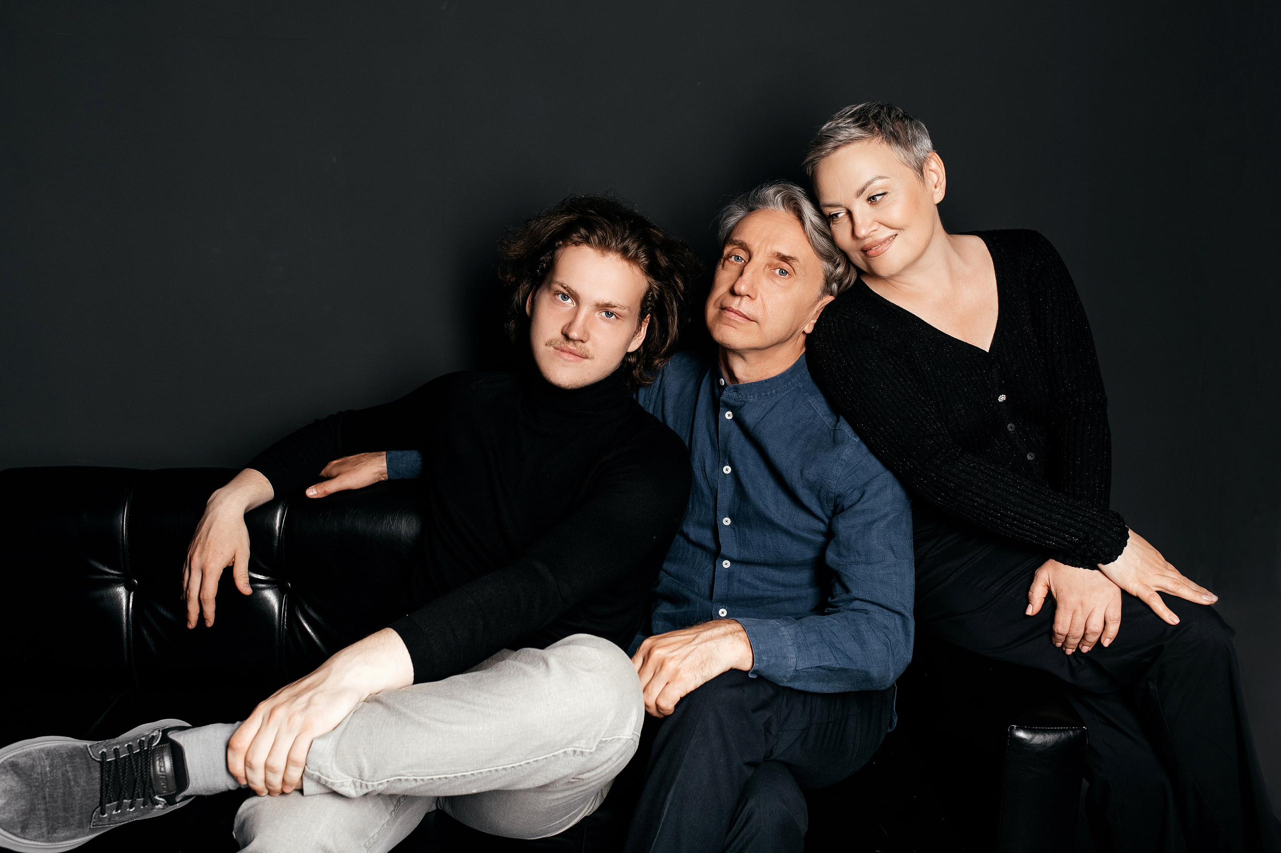 Наталья с семьей. Свадебный и студийный фотограф Ирина Котикова